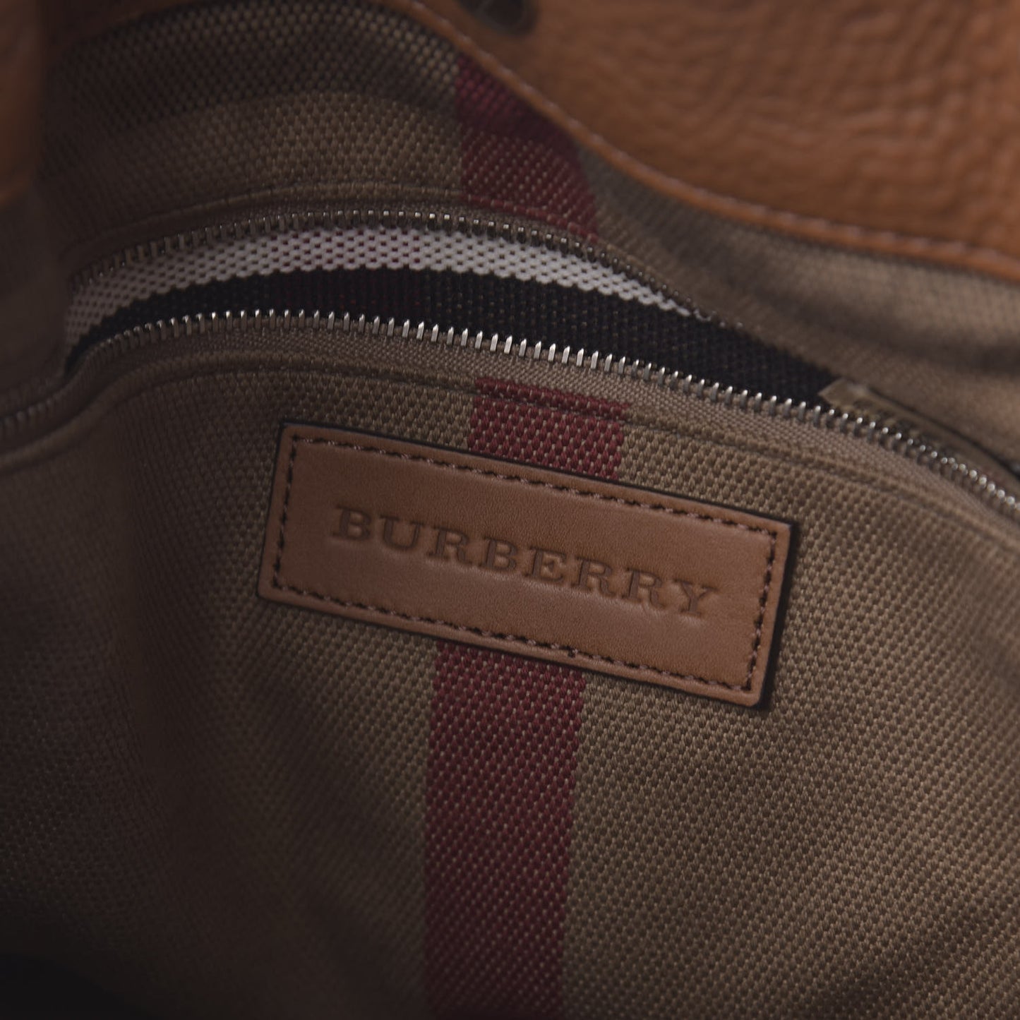 Grainy Calfskin House Check Small Maidstone Saddle Brown