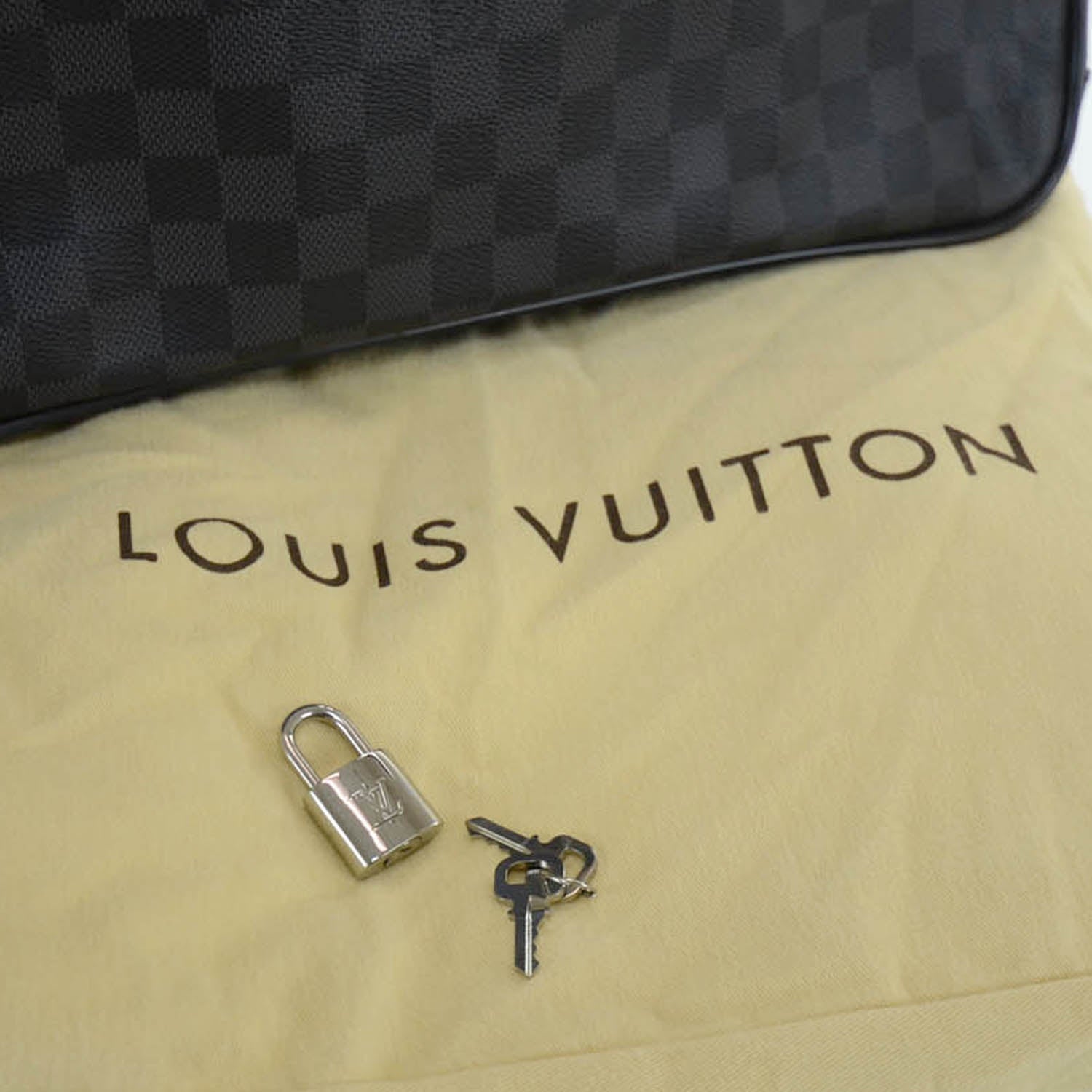 Louis Vuitton Damier Graphite Icare Travel Bag 8 of 10