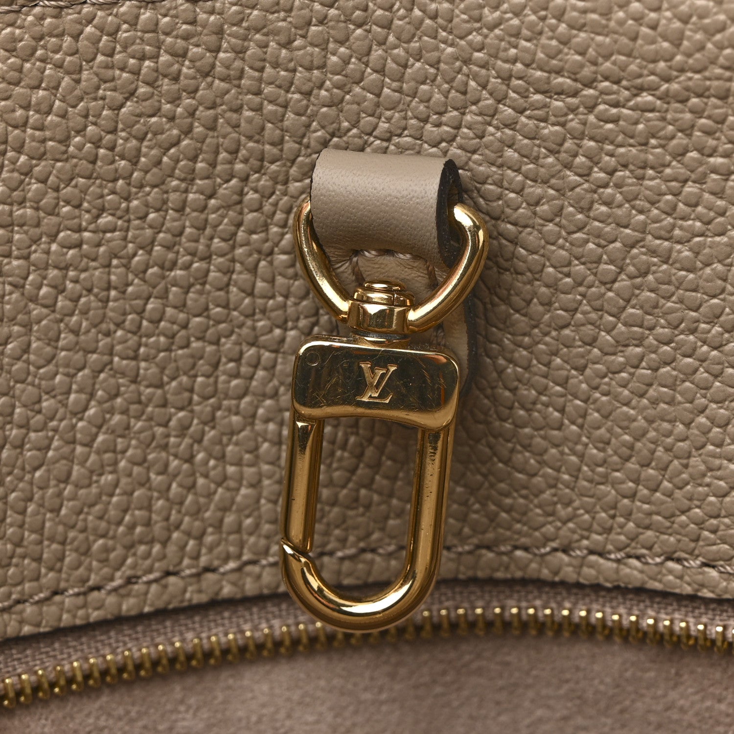 Louis Vuitton Empreinte Monogram Giant Onthego MM Tourterelle 11 of 11