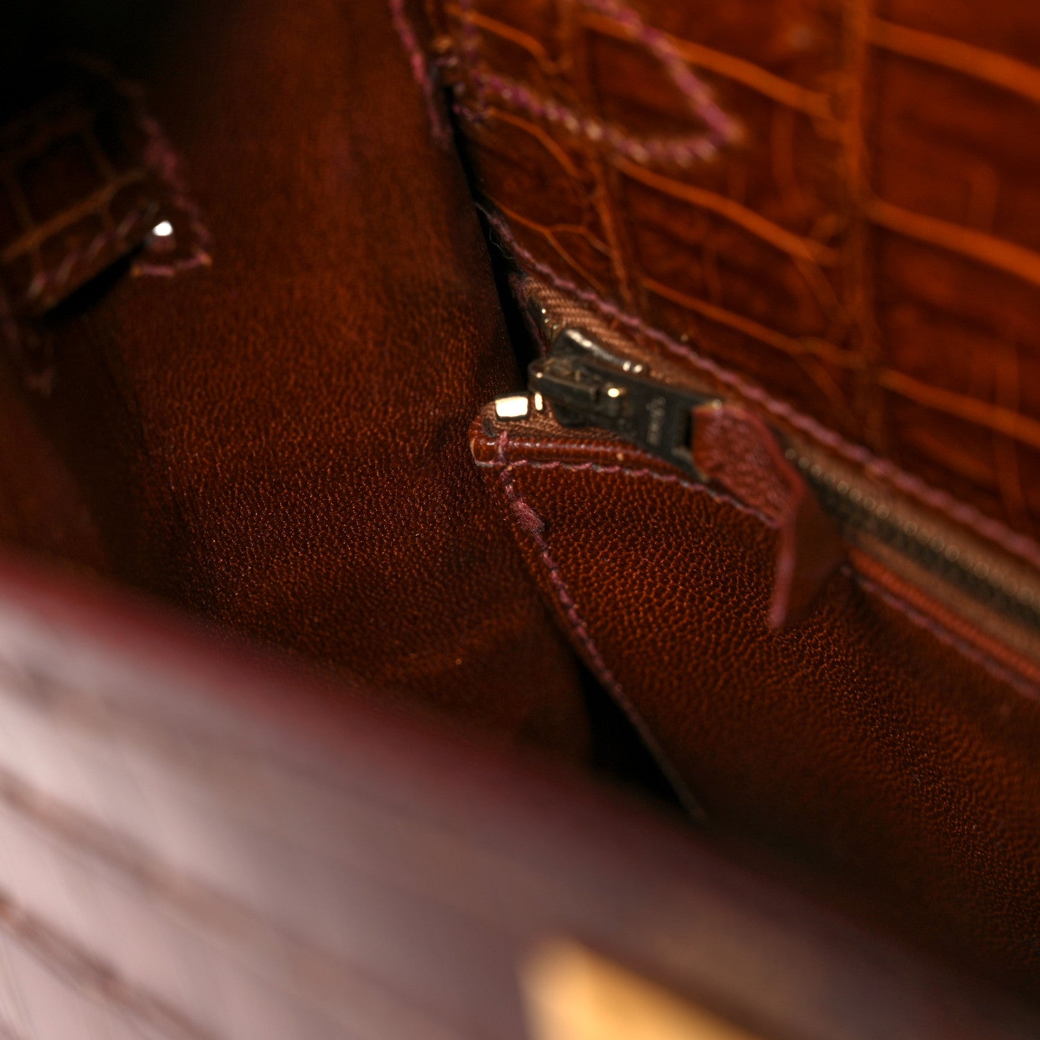 Hermes Shiny Niloticus Crocodile Kelly Sellier 28 Miel 16 of 34