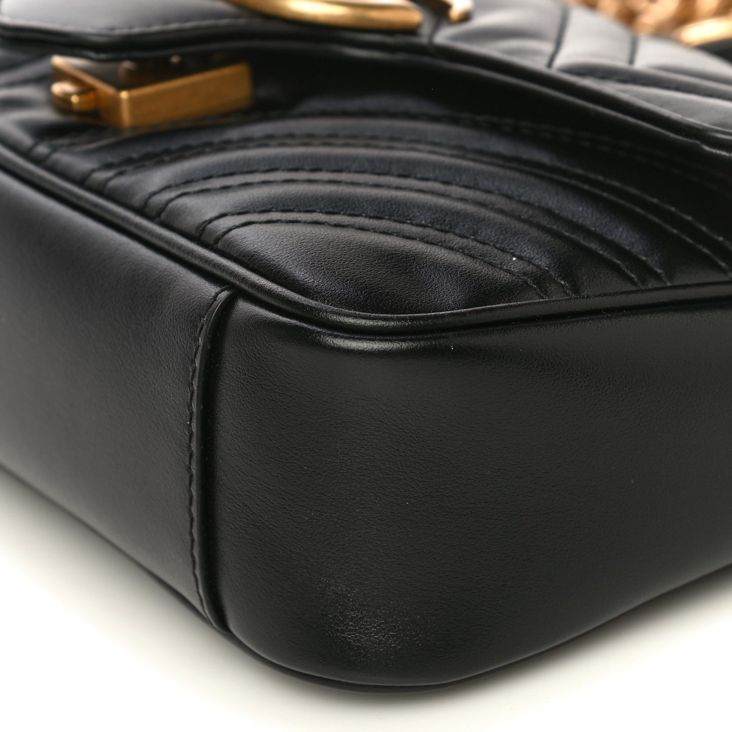 Calfskin Matelasse Mini GG Marmont Shoulder Bag Black