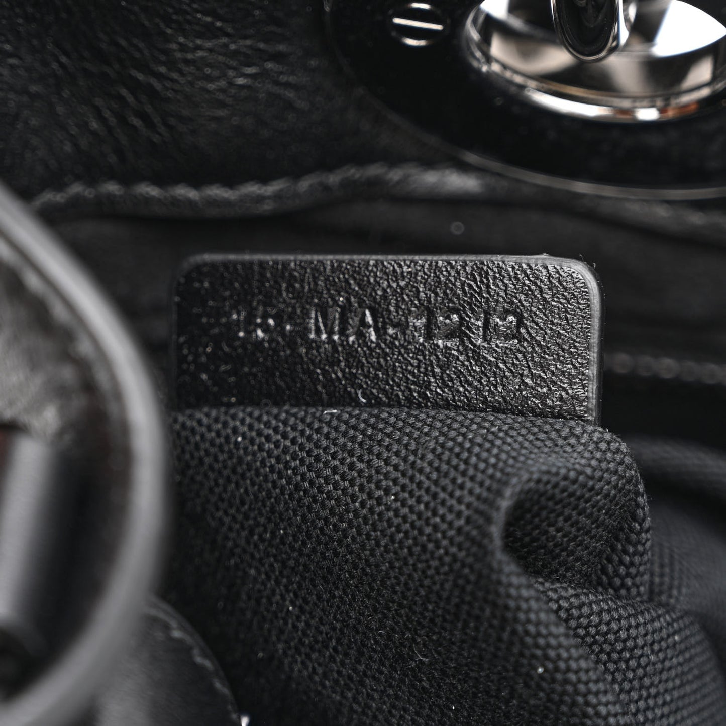 Calfskin Cannage Medium The Lady 95.22 Black