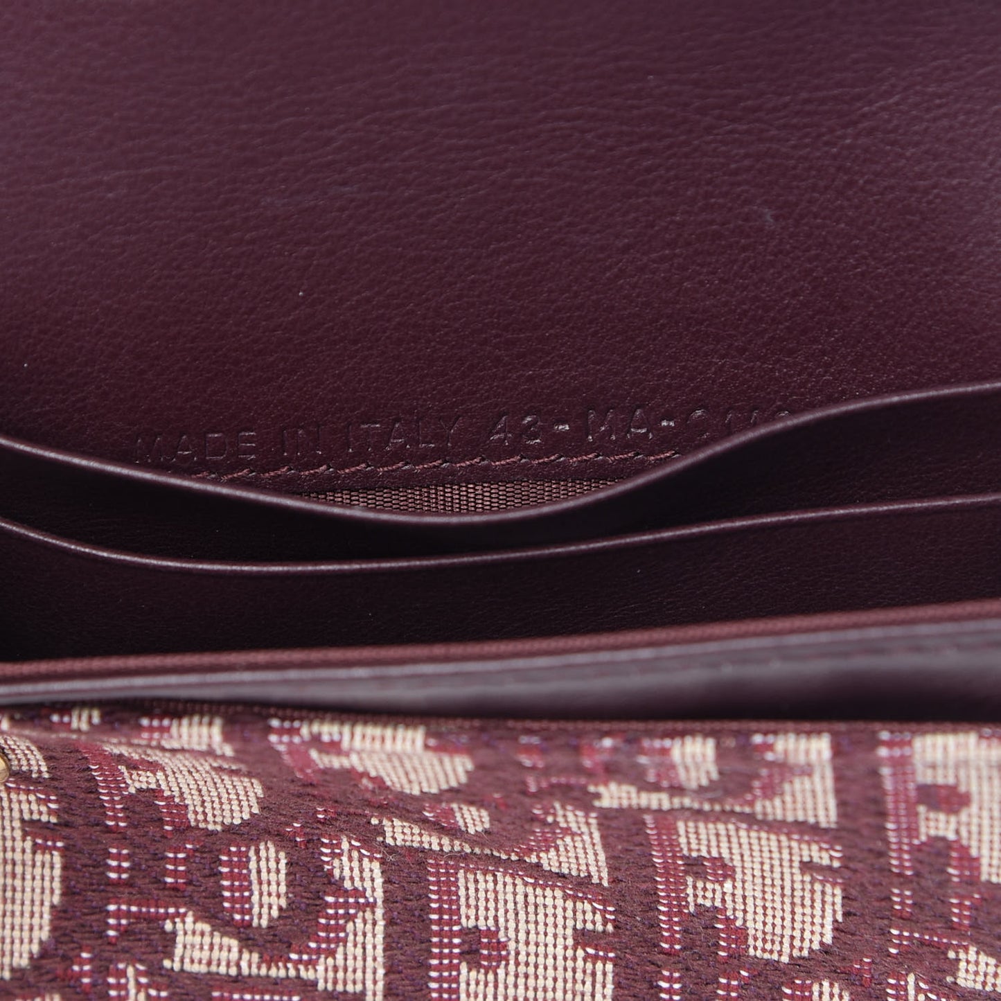 Oblique Saddle Card Holder Bordeaux