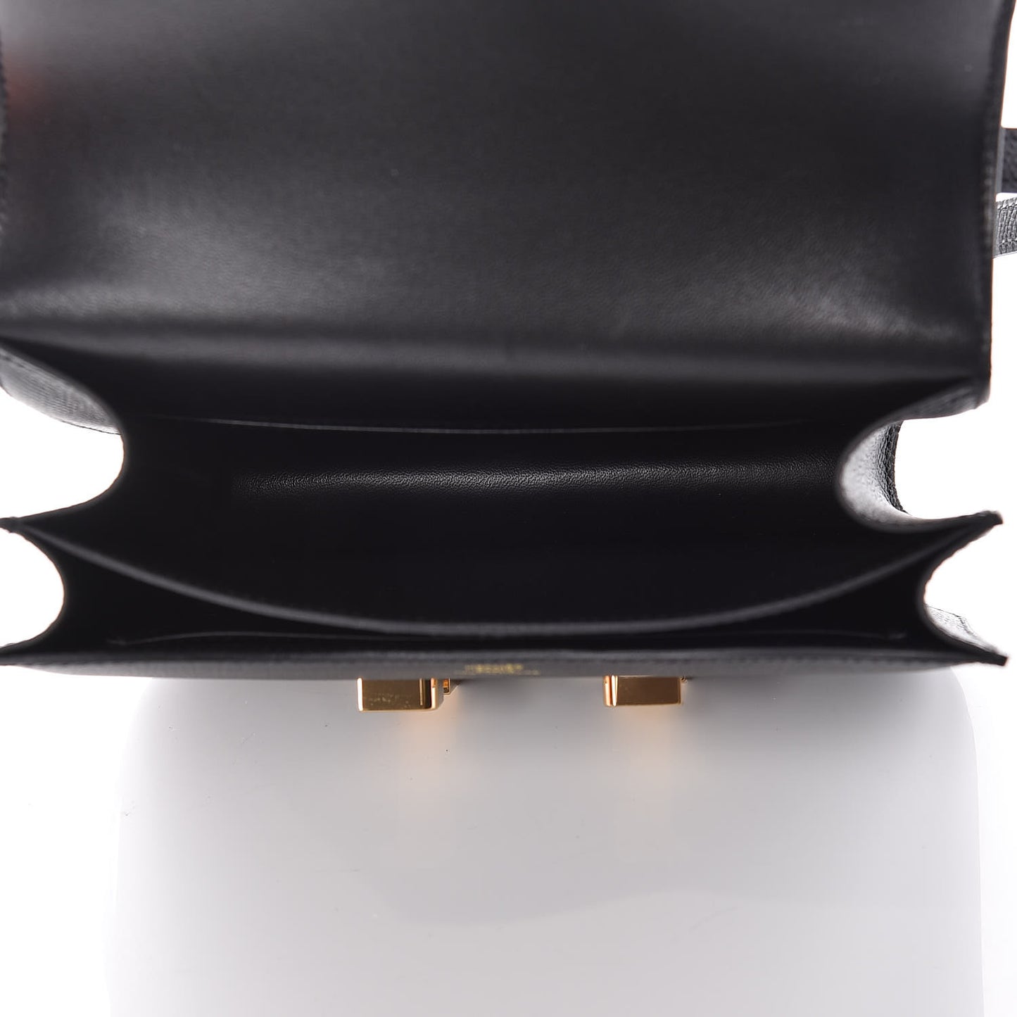 Epsom Constance 18 Black