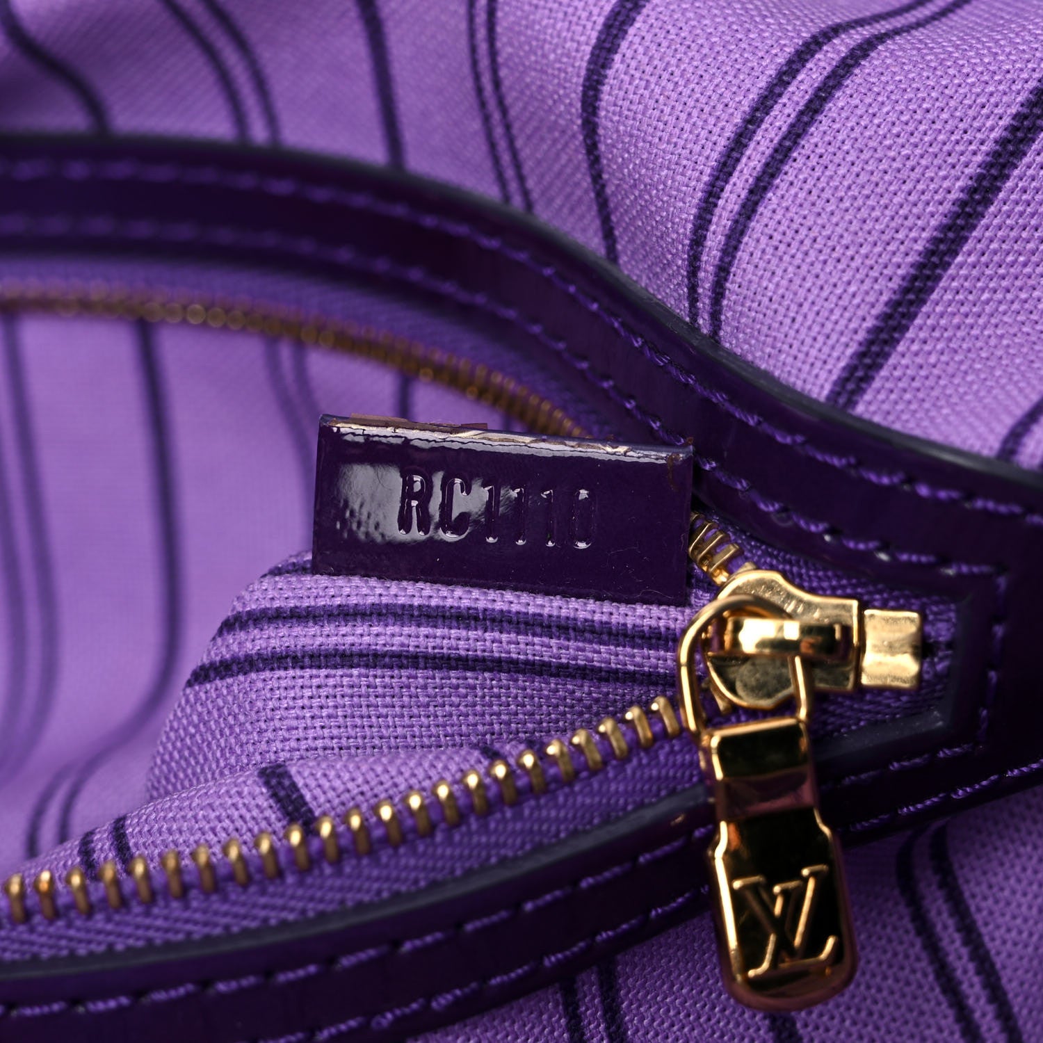 Louis Vuitton Cosmic Blossom PM Violet 7 of 21