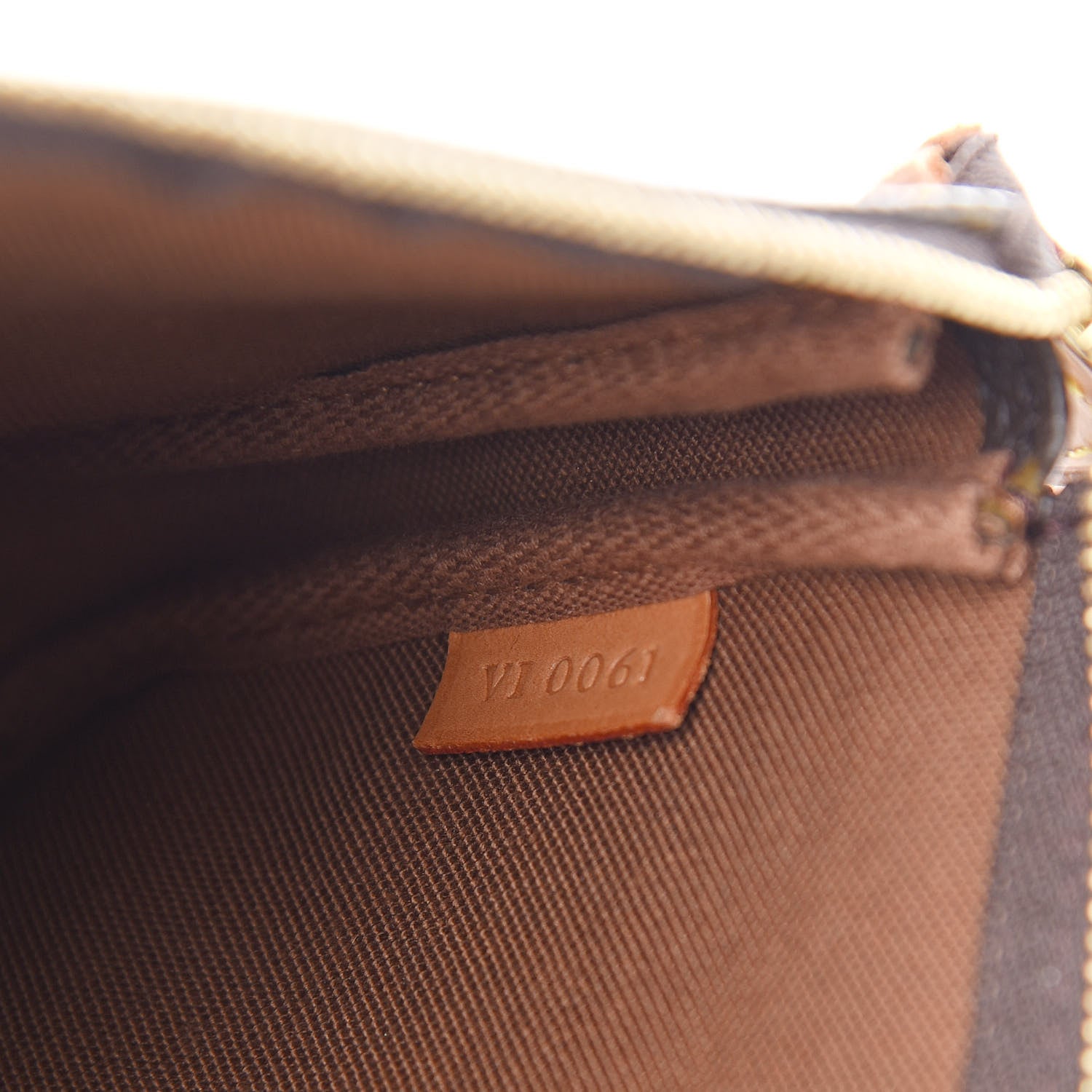 Louis Vuitton Monogram Pochette Accessories 7 of 9