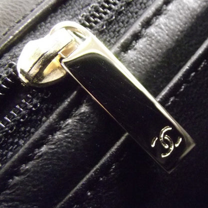 Chanel Black Quilted Valentine Charms Bag 10 of 11