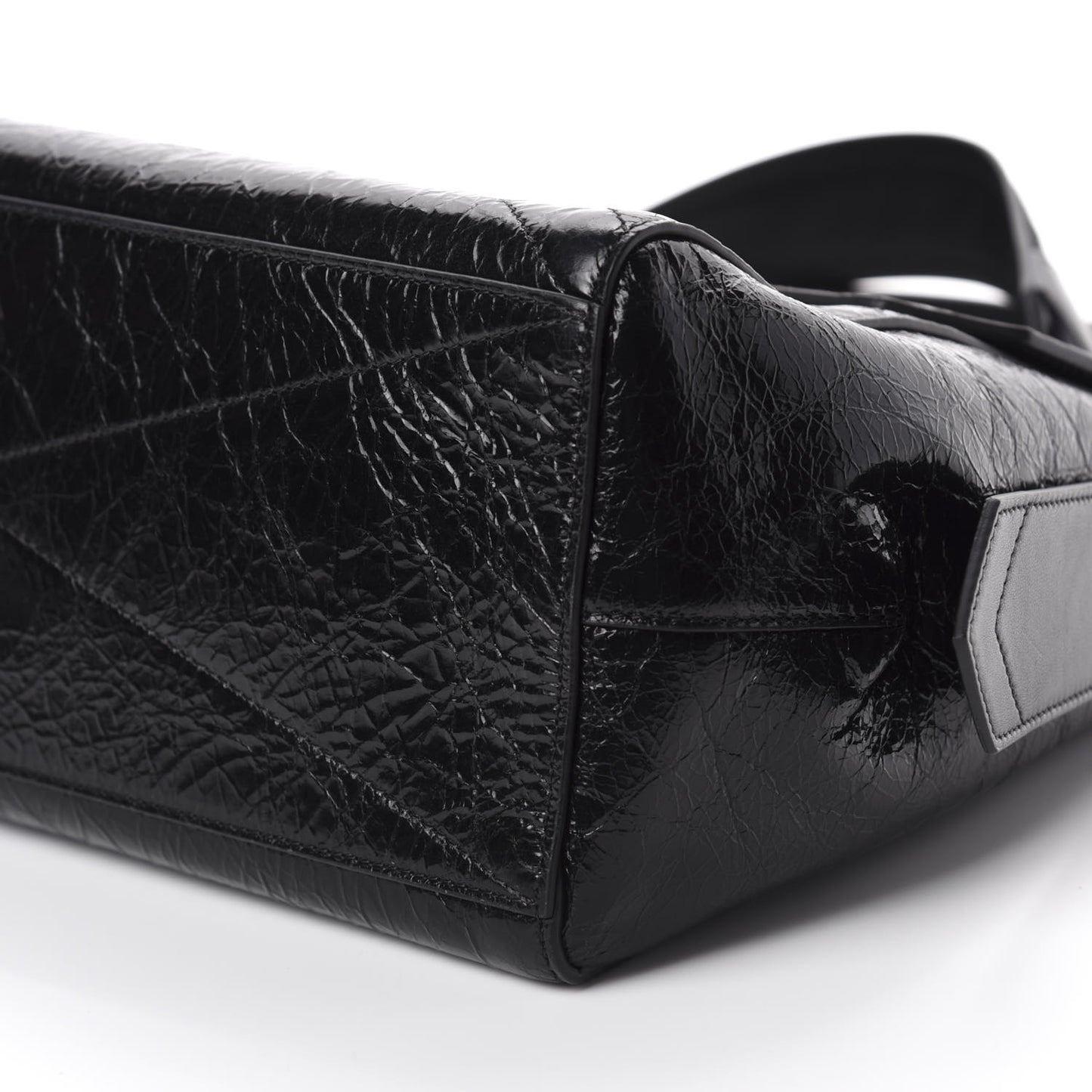 Creased Patent Calfskin Medium ID Flap Black