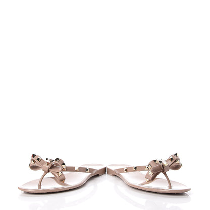 Valentino Garavani PVC Jelly Rockstud Bow Thong Sandals 41 Poudre 5 of 10