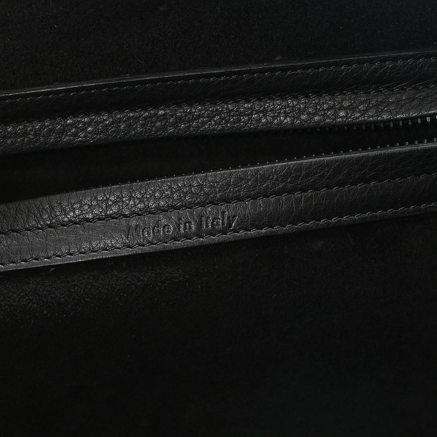Grained Calfskin Medium Phantom Luggage Black