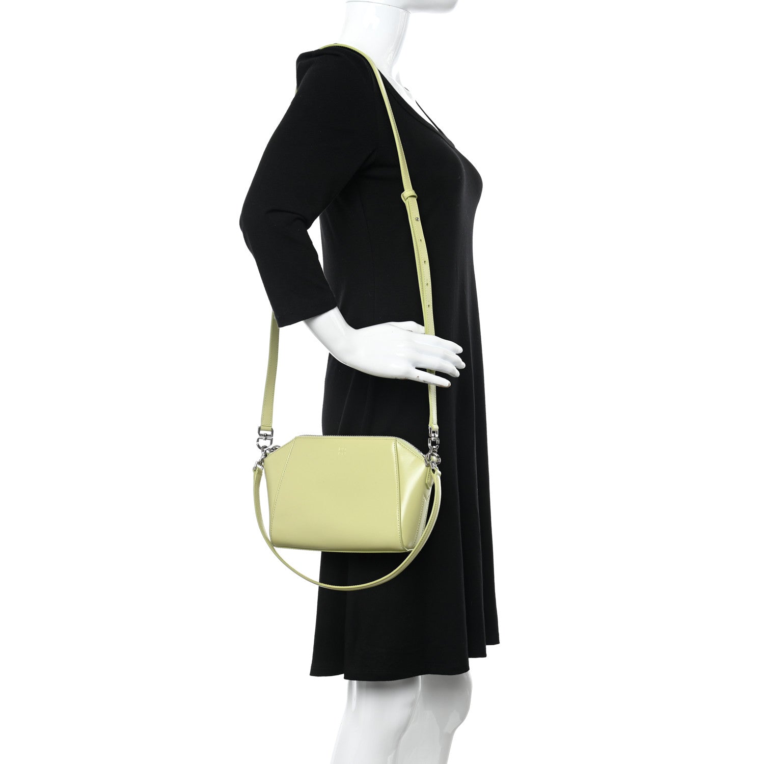 Givenchy Box Calfskin Antigona XS Avocado Green 2 of 10