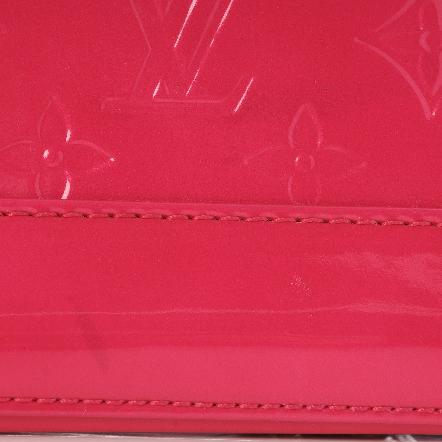 Louis Vuitton Vernis Alma GM Rose Pop 12 of 23