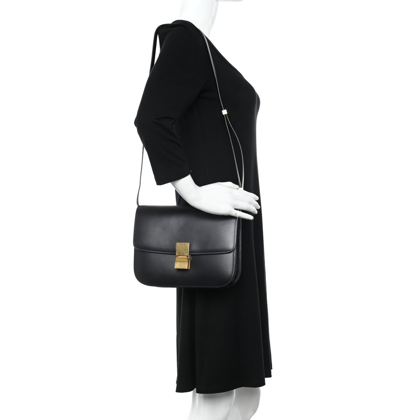 Box Calfskin Medium Classic Box Flap Bag Black