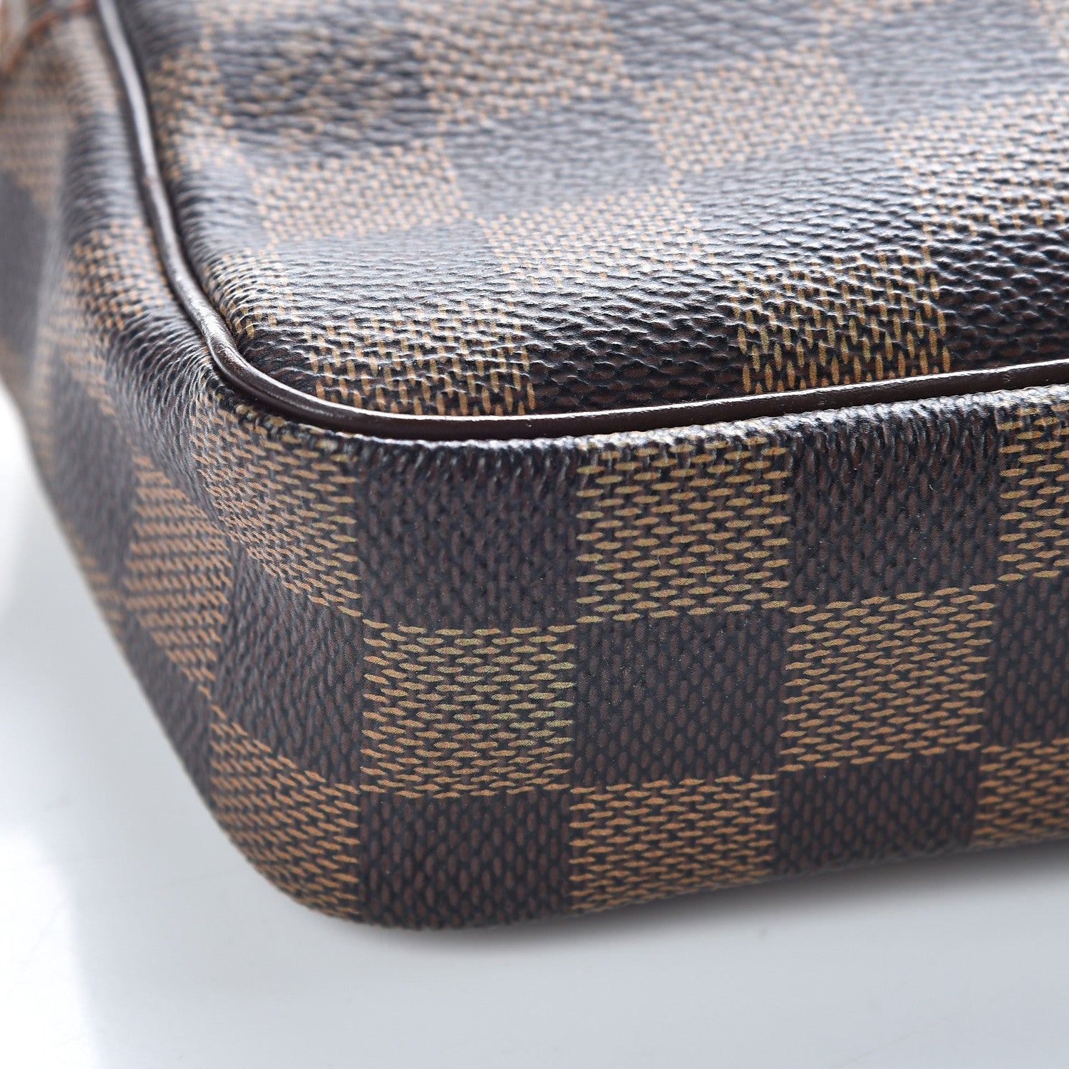 Louis Vuitton Damier Ebene Pochette Billets Macao 5 of 10