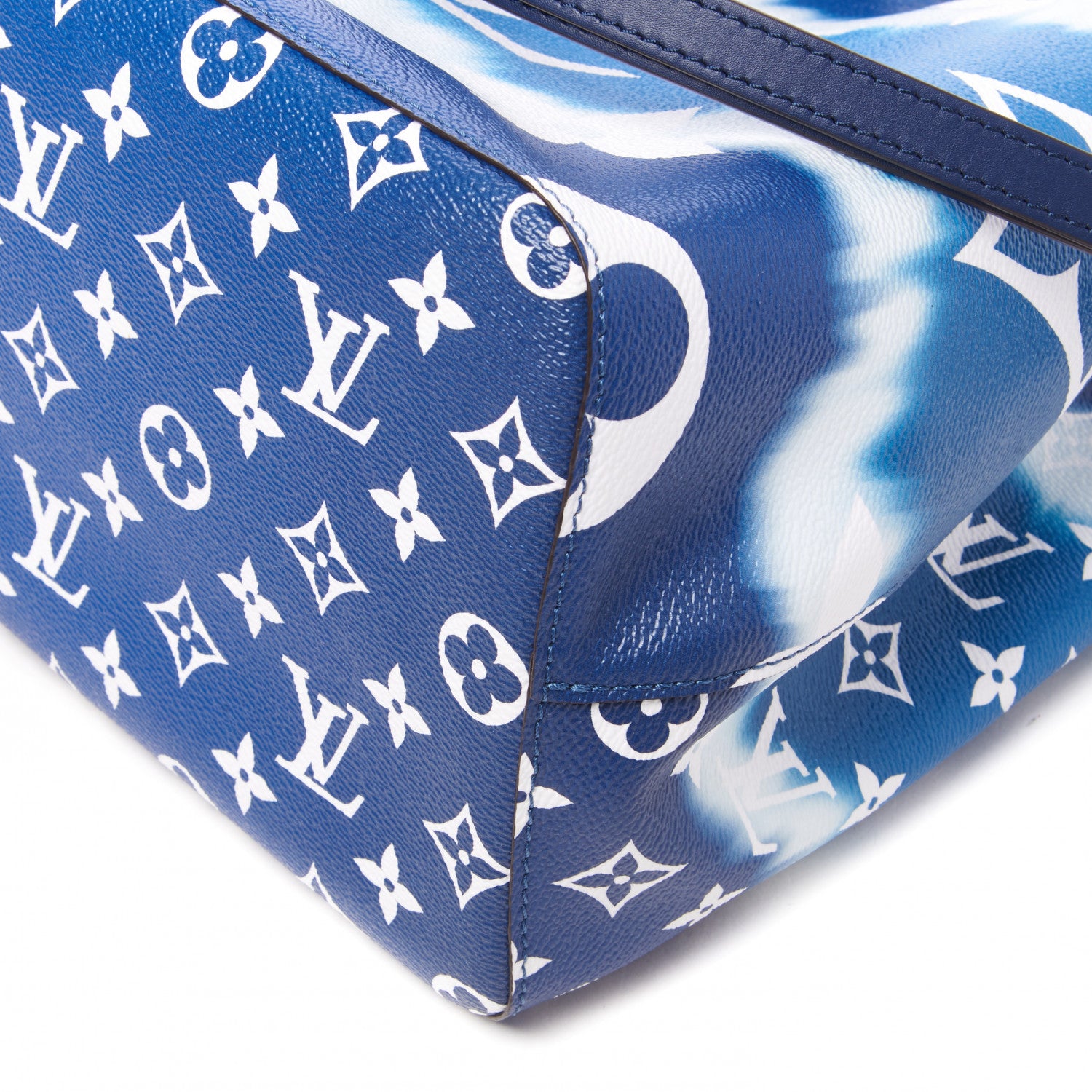 Louis Vuitton Monogram Escale Neonoe MM Blue 5 of 9