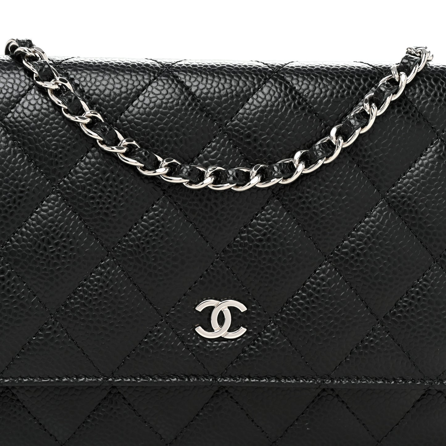 Caviar Quilted Wallet on Chain WOC Black