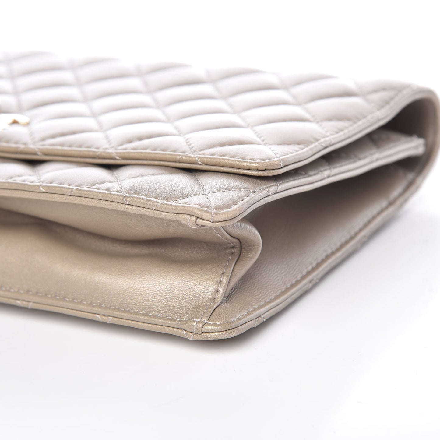 Lambskin Quilted Fantasy Pearl Flap Light Gold
