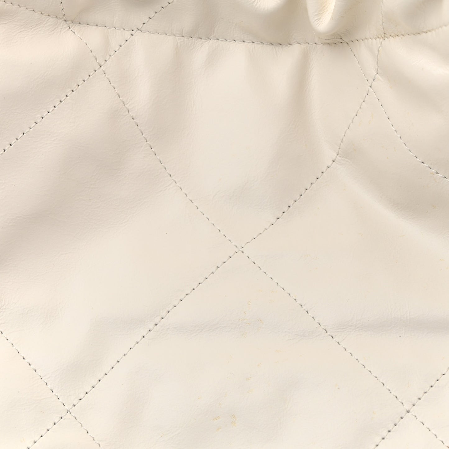 Calfskin Quilted Chanel 22 White