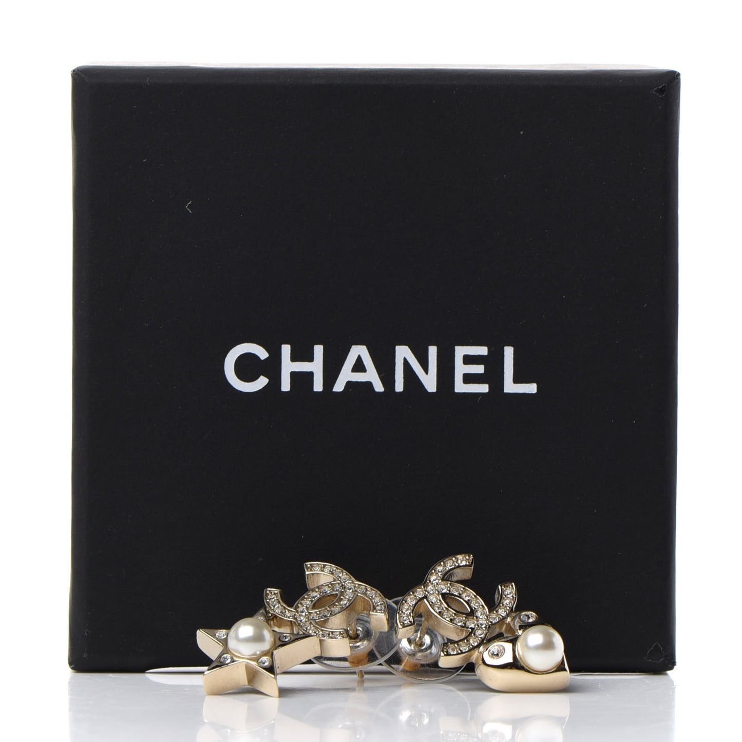 Crystal Pearl Charming Winter CC Star Heart Earrings Gold