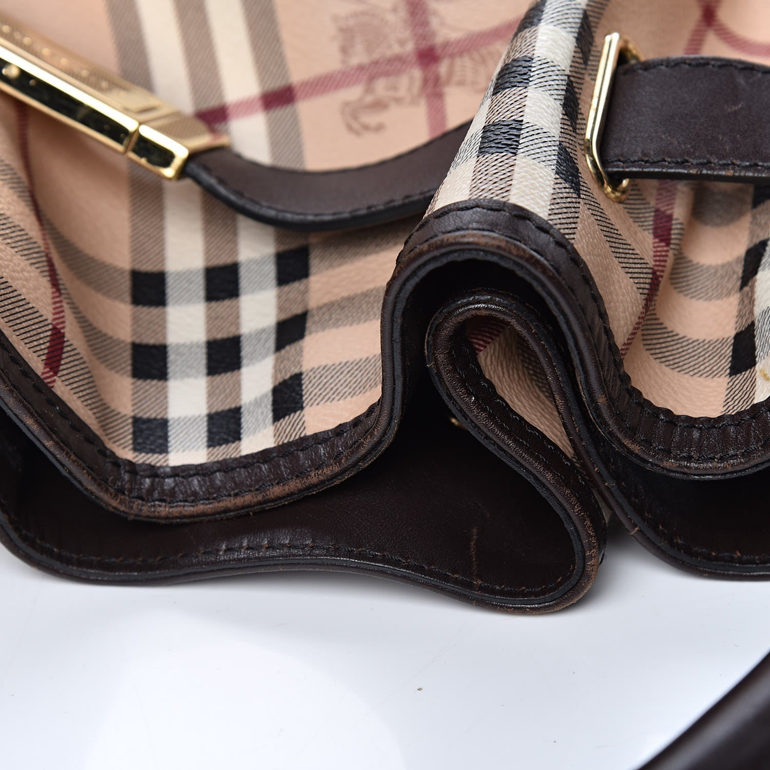 Burberry Haymarket Check Medium Willenmore Hobo Chocolate 11 of 18