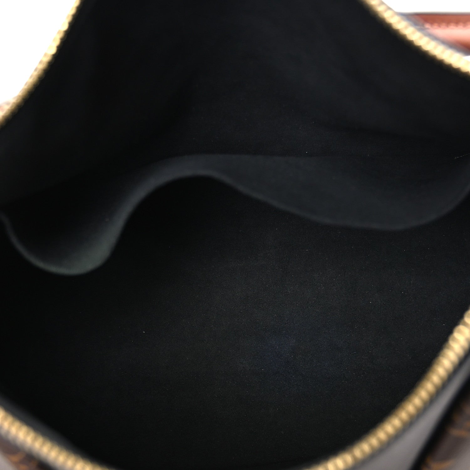 Louis Vuitton Monogram V Tote MM Black 5 of 12