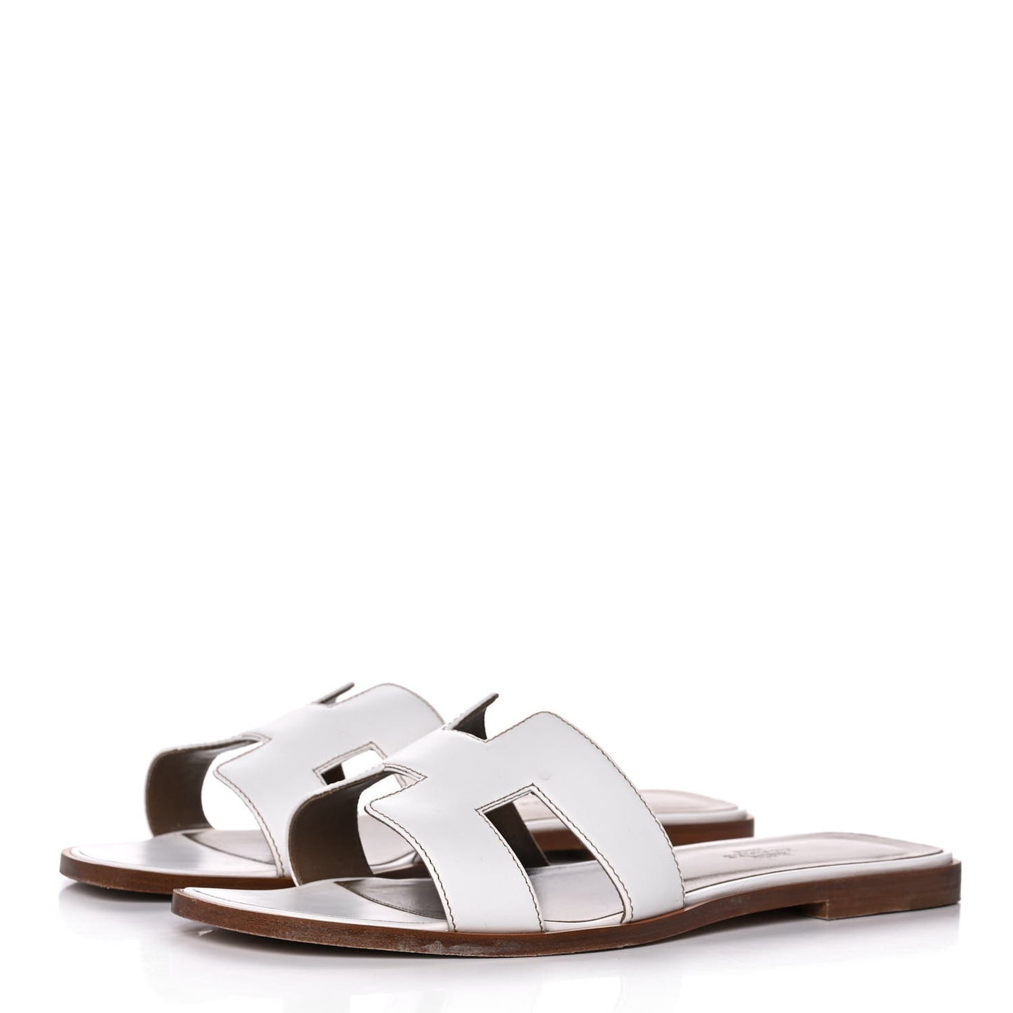 Box Calfskin Oran Sandals 40 White