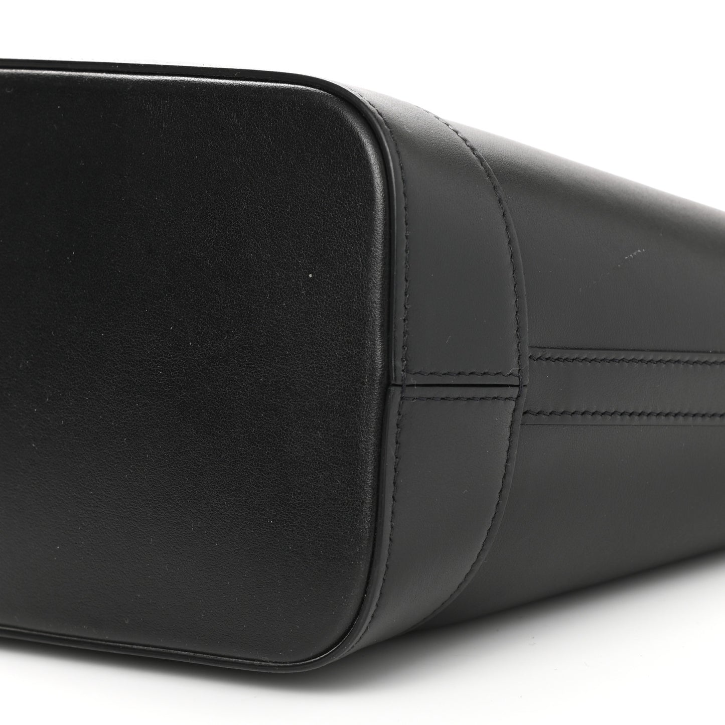 Smooth Calfskin Triomphe Small Bucket Bag Black