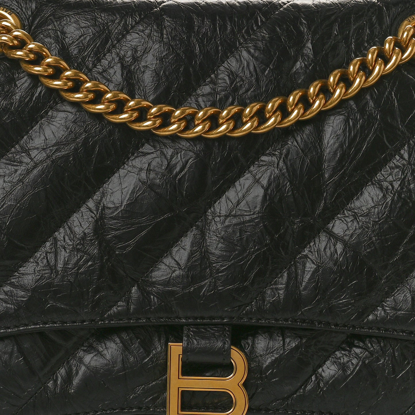 Crushed Calfskin Quilted Medium Crush Chain Bag Black