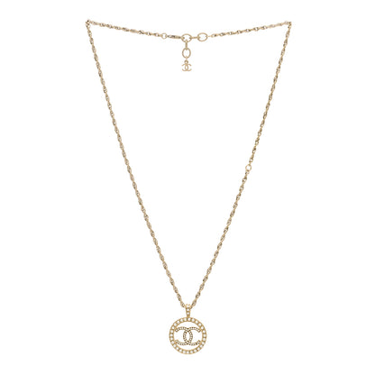 Chanel Pearl CC Round Pendant Necklace Gold 3 of 6