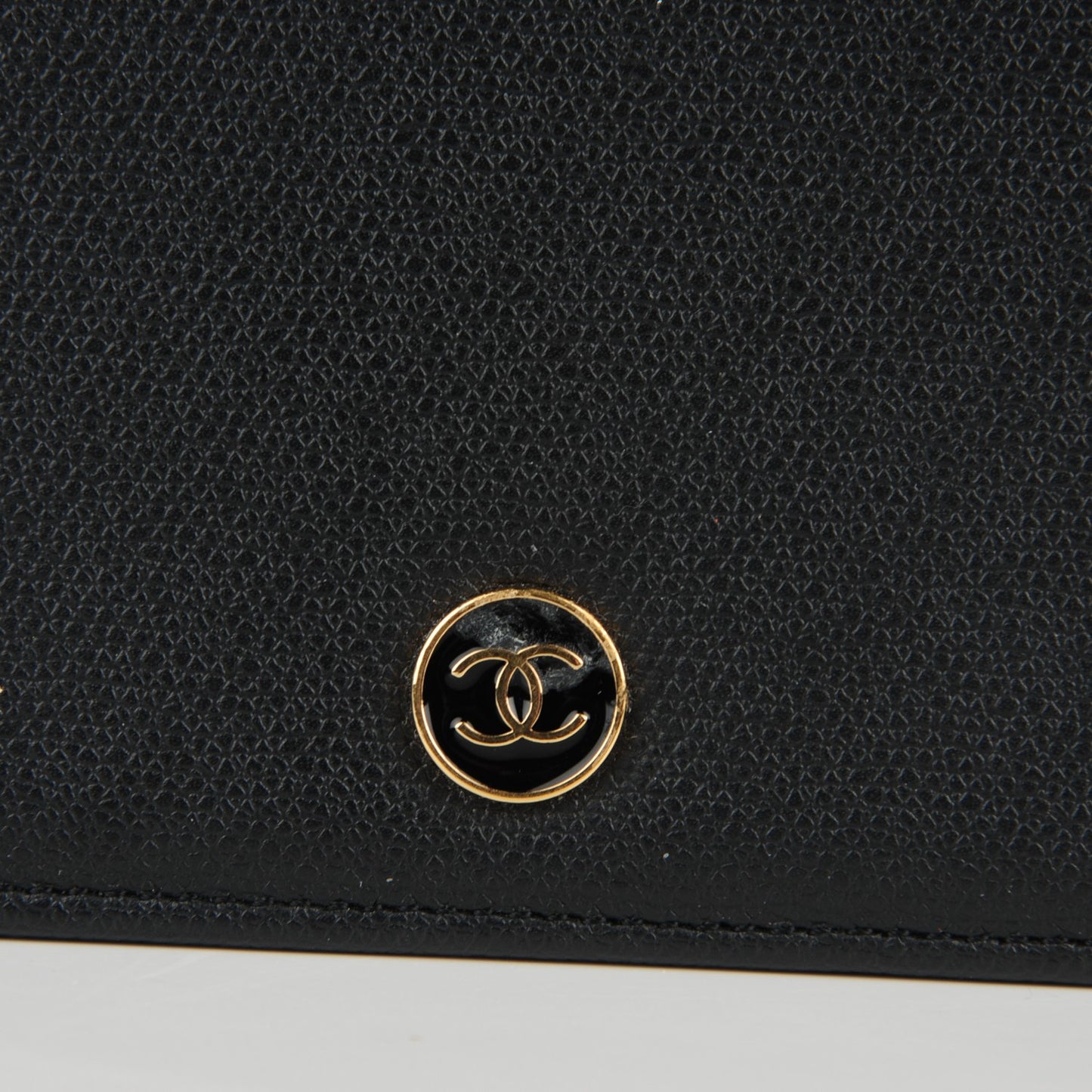Grained Calfskin CC Button Yen Wallet Black