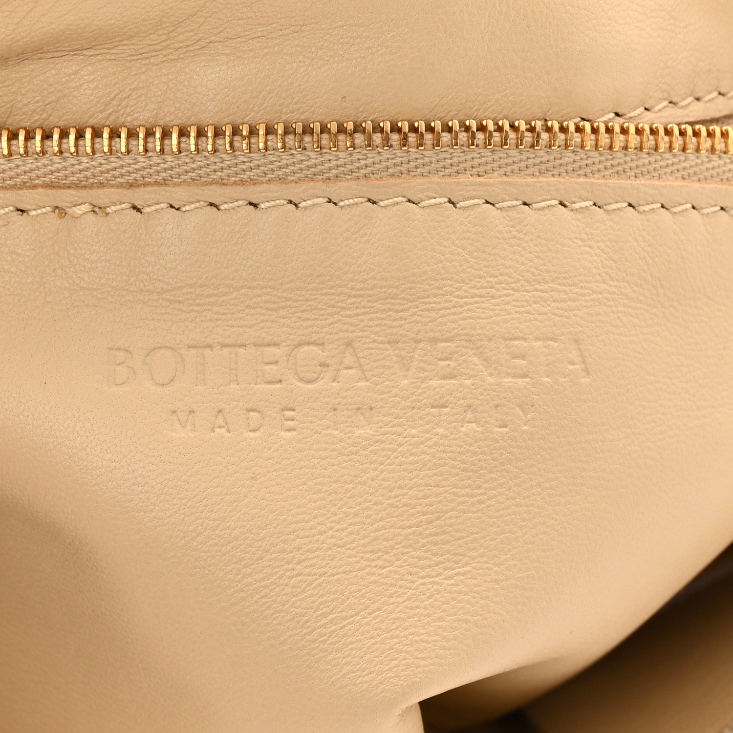 Bottega Veneta Grained Calfskin Maxi Intrecciato Cassette Crossbody Bag Porridge 6 of 10
