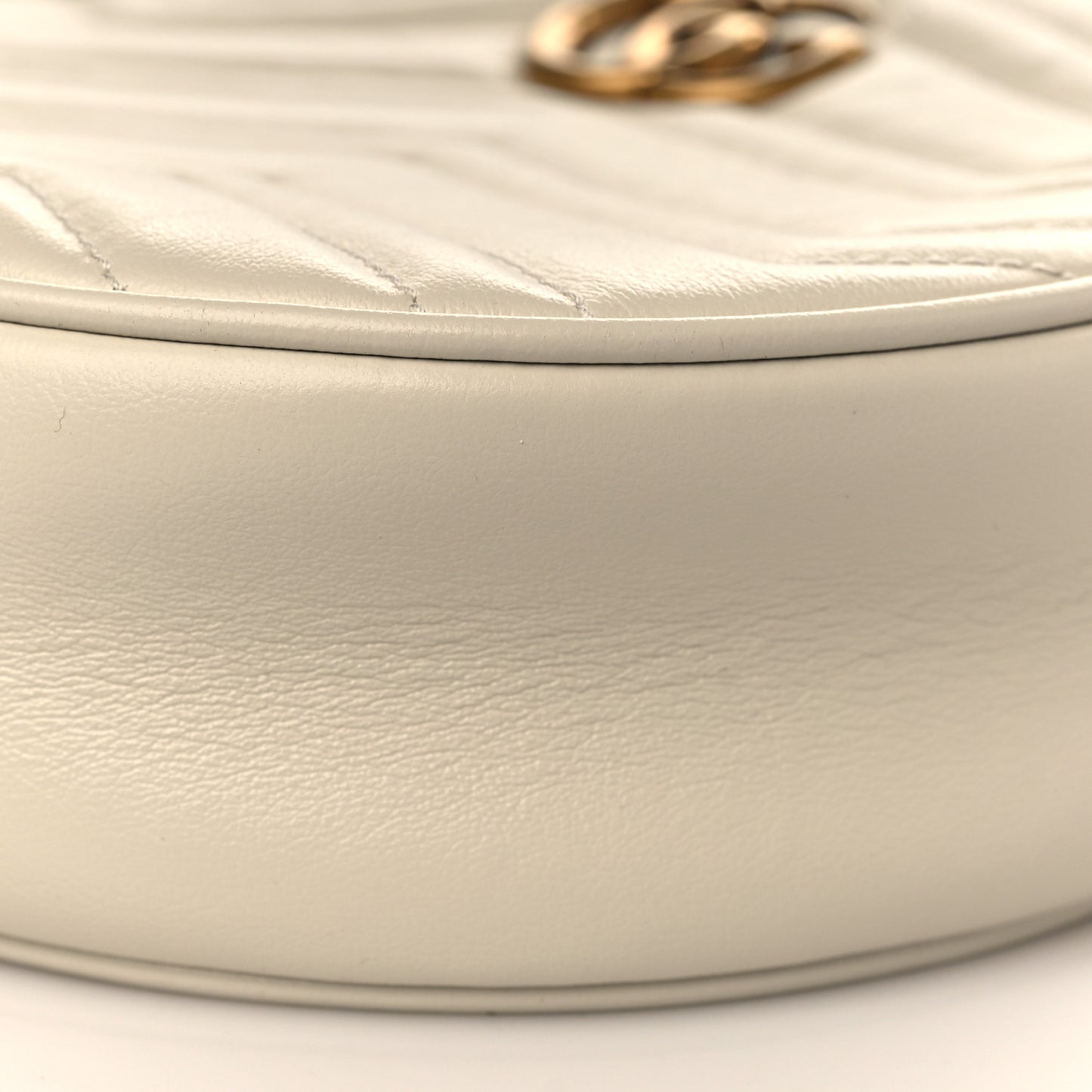 Calfskin Matelasse Mini GG Marmont Round Shoulder Bag White