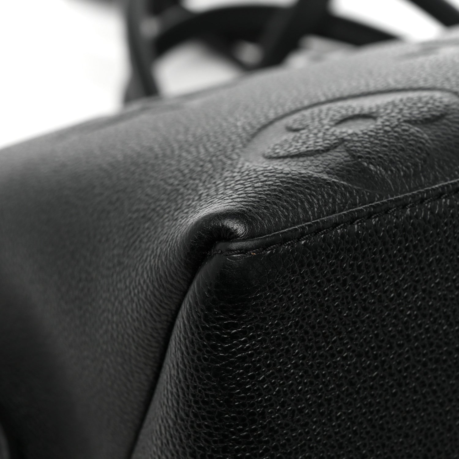 Louis Vuitton Empreinte Monogram Giant Grand Palais Black 9 of 11