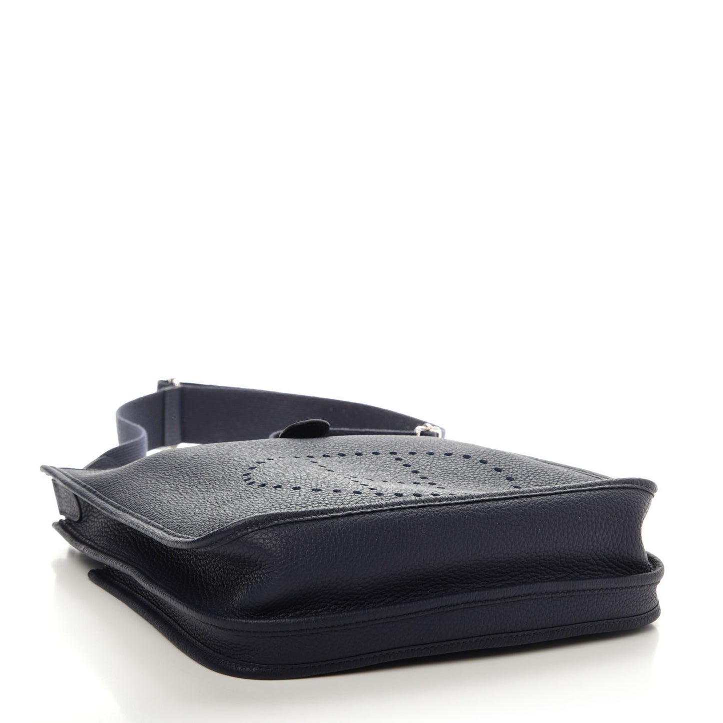 Taurillon Clemence Evelyne III PM Bleu Nuit