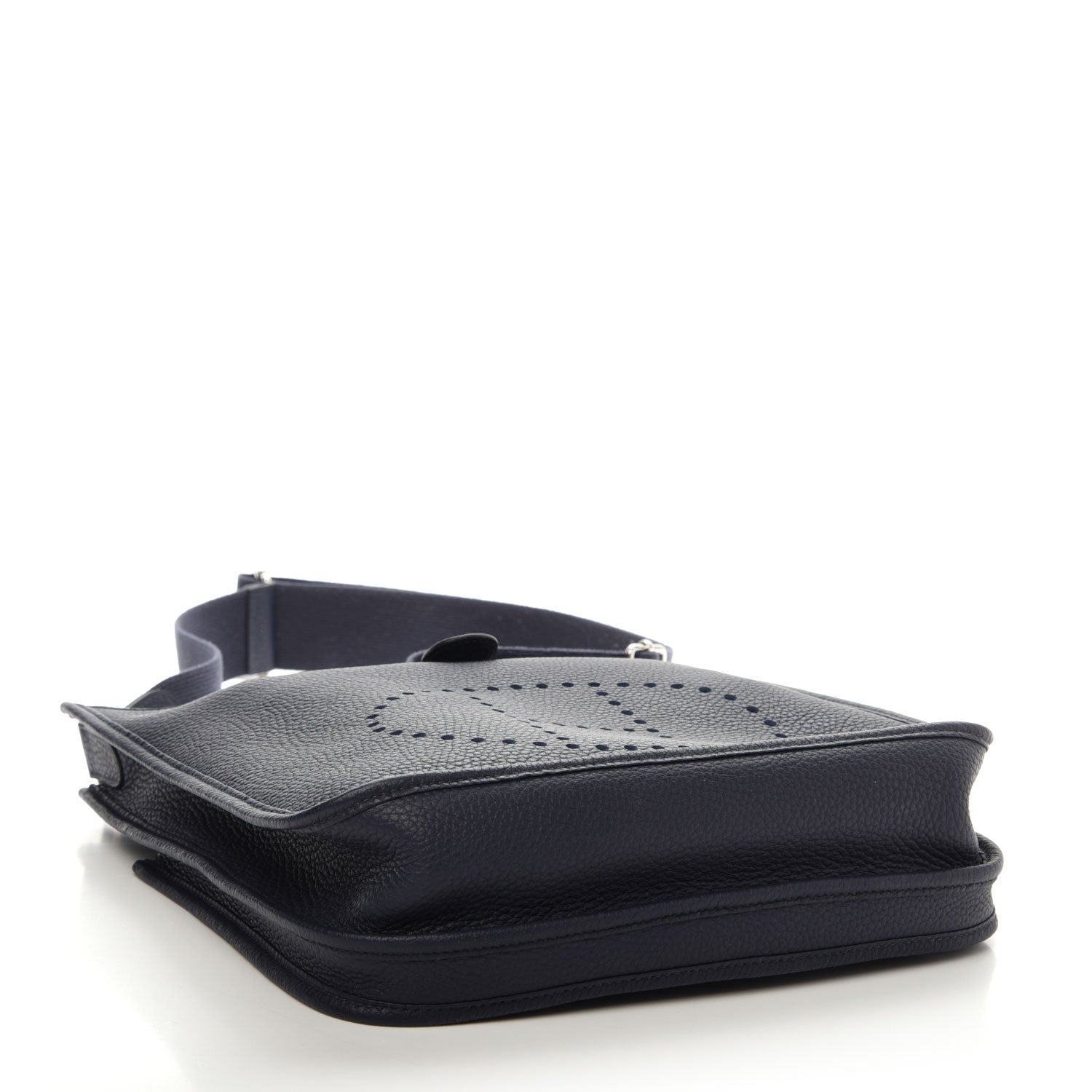 Hermes Taurillon Clemence Evelyne III PM Bleu Nuit 4 of 10