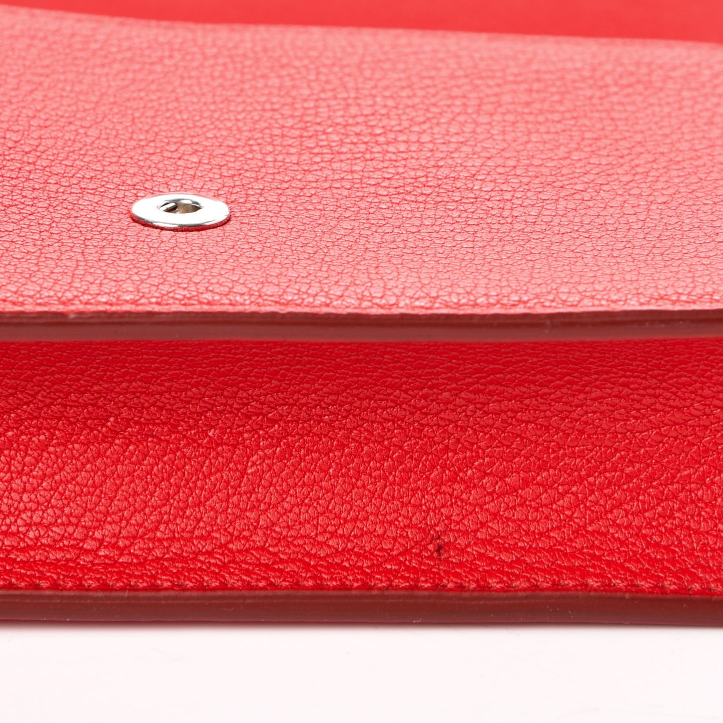 Sugar Goatskin Pandora Chain Wallet Red