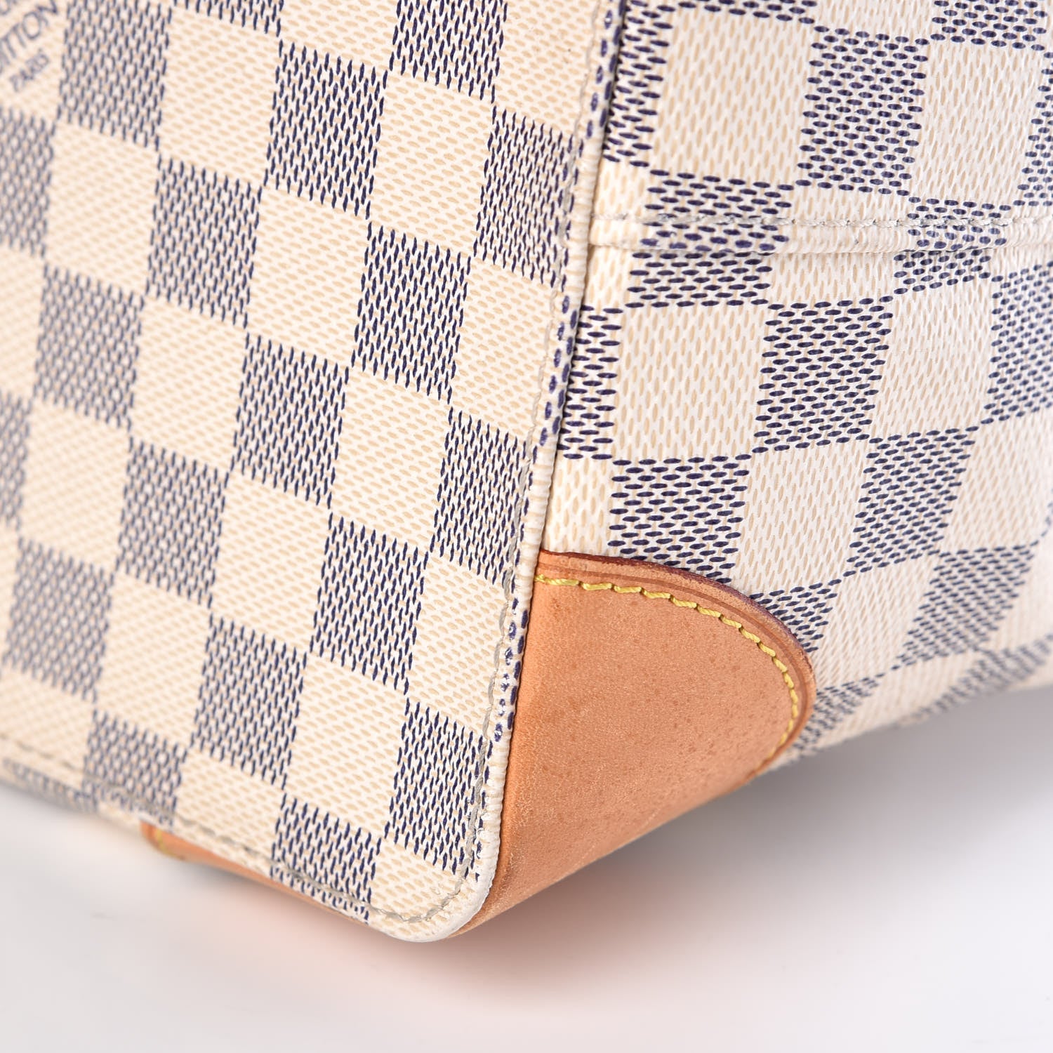 Louis Vuitton Damier Azur Hampstead MM 26 of 27