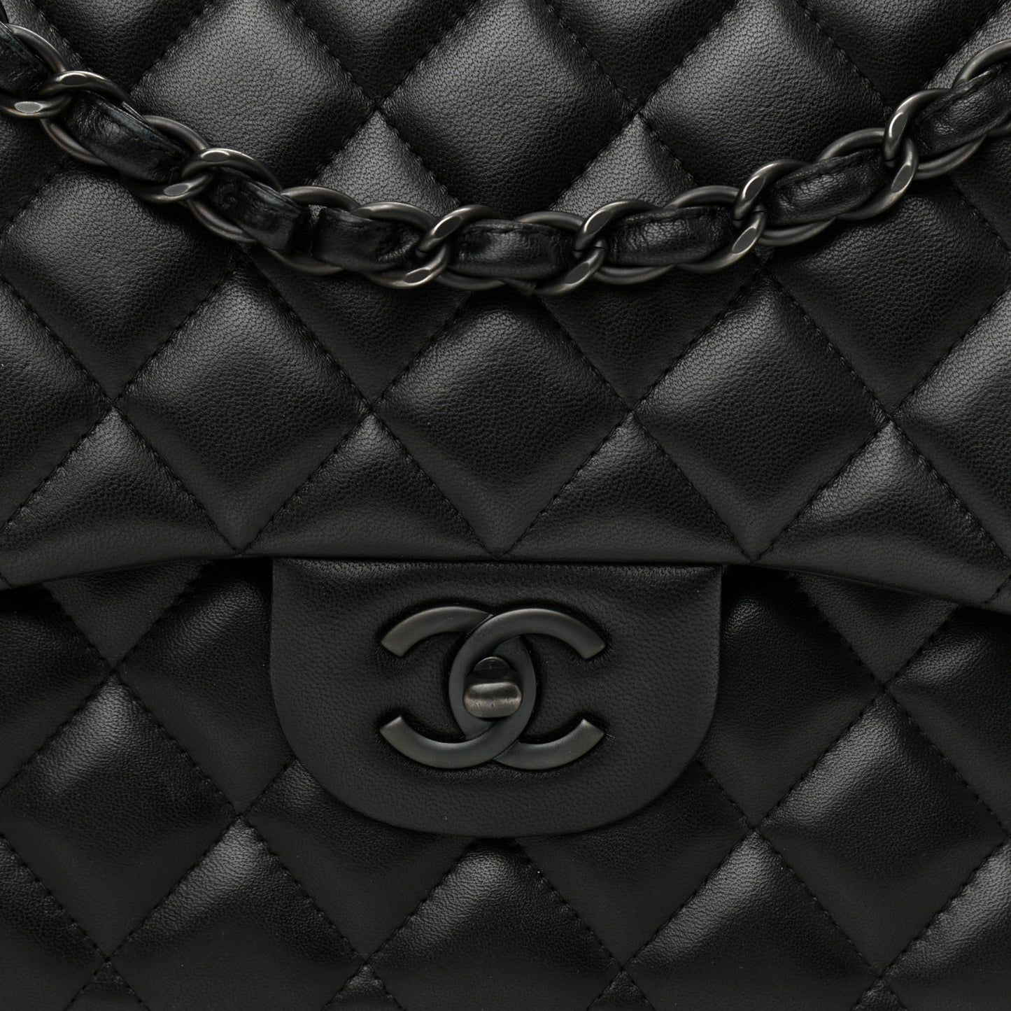 Lambskin Quilted Jumbo Double Flap So Black