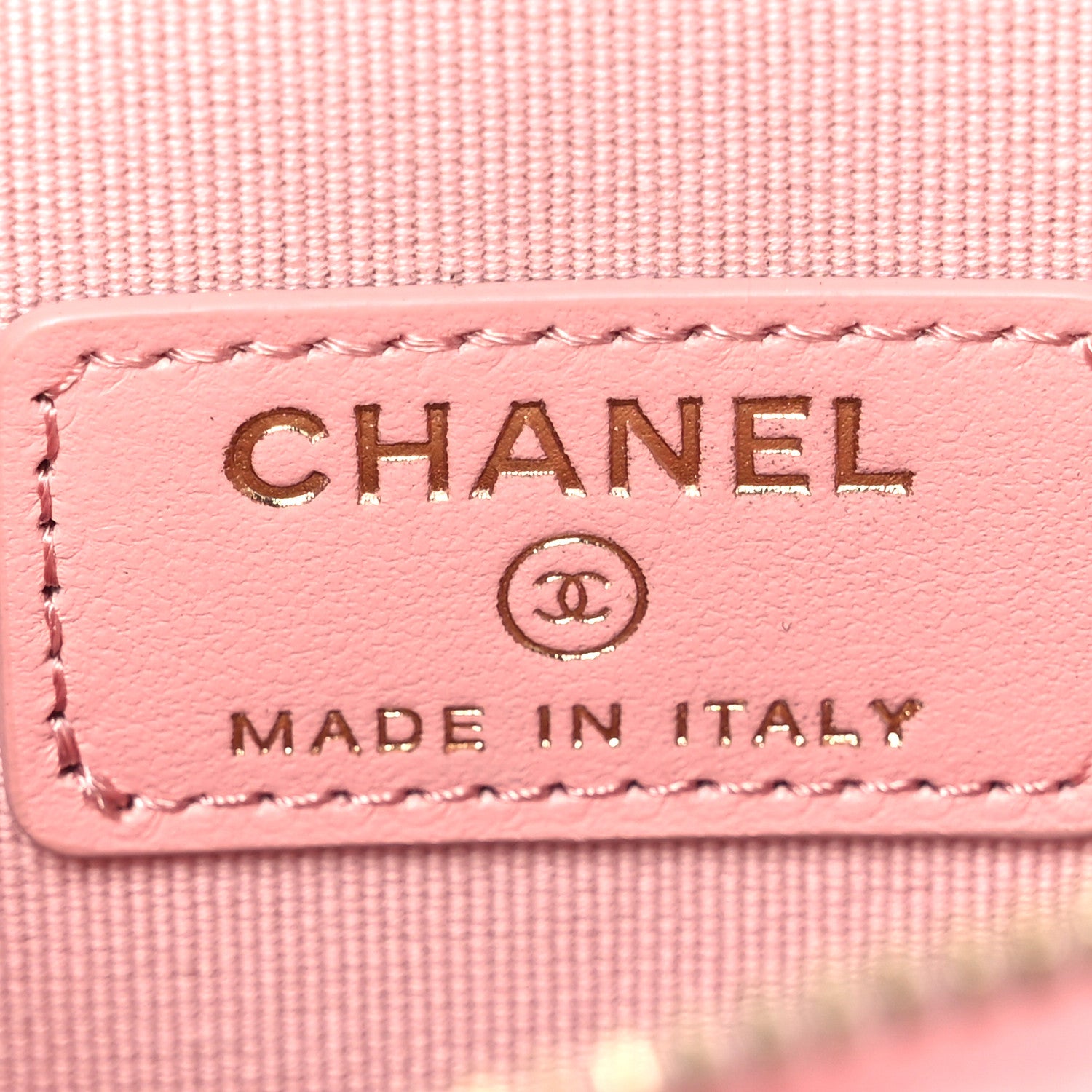 Chanel Caviar Quilted Small Vertical Coco Beauty Vanity Case With Chain Light Pink 6 of 12