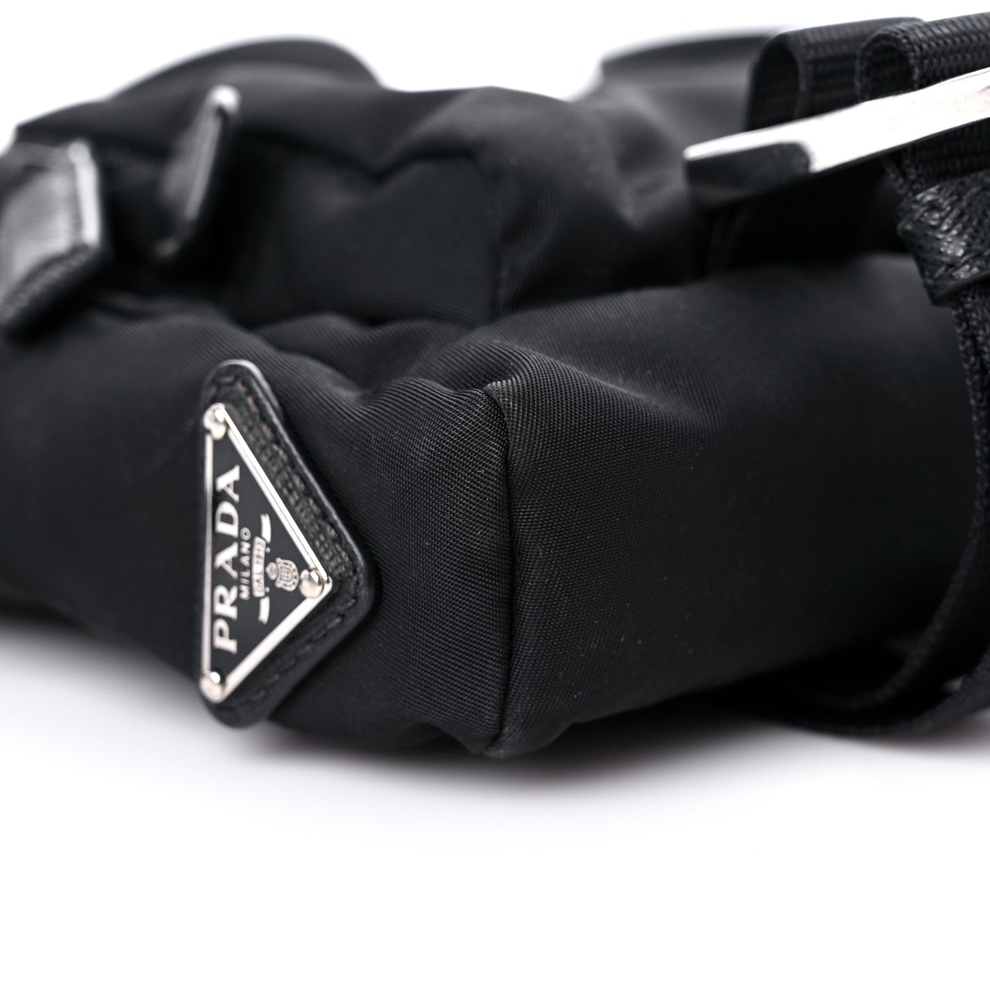 Tessuto Nylon Messenger Bag Black