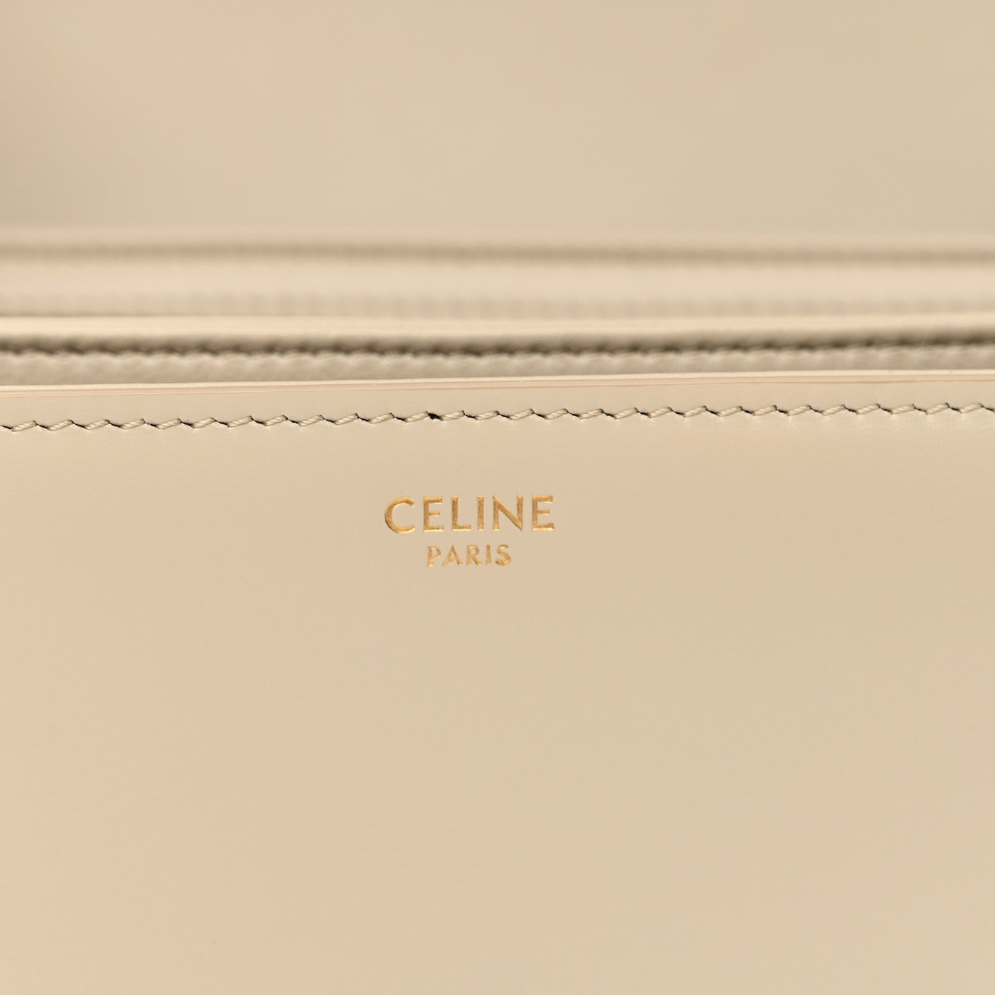 Shiny Calfskin Medium Triomphe Trench