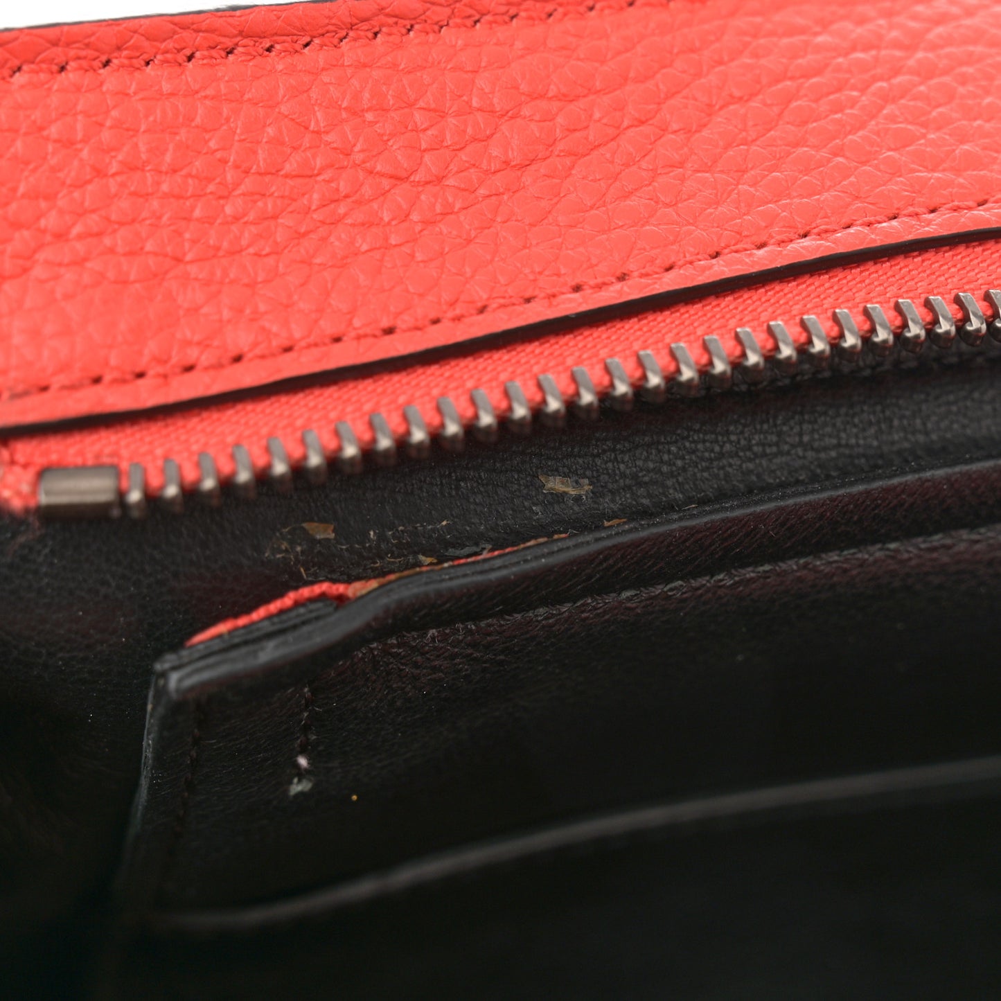 Drummed Calfskin Suede Medium Trapeze Vermillion