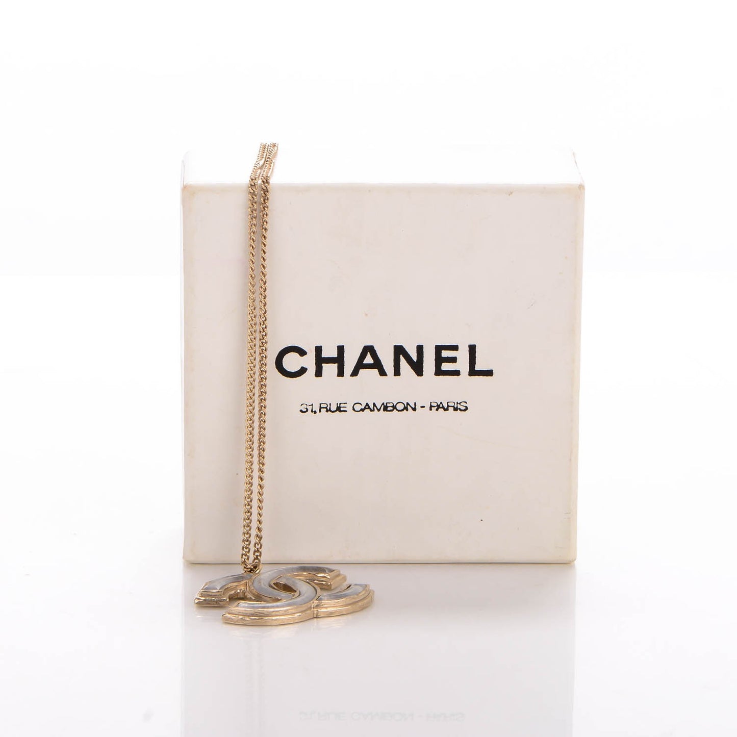 Gripoix CC Pendant Necklace Gold