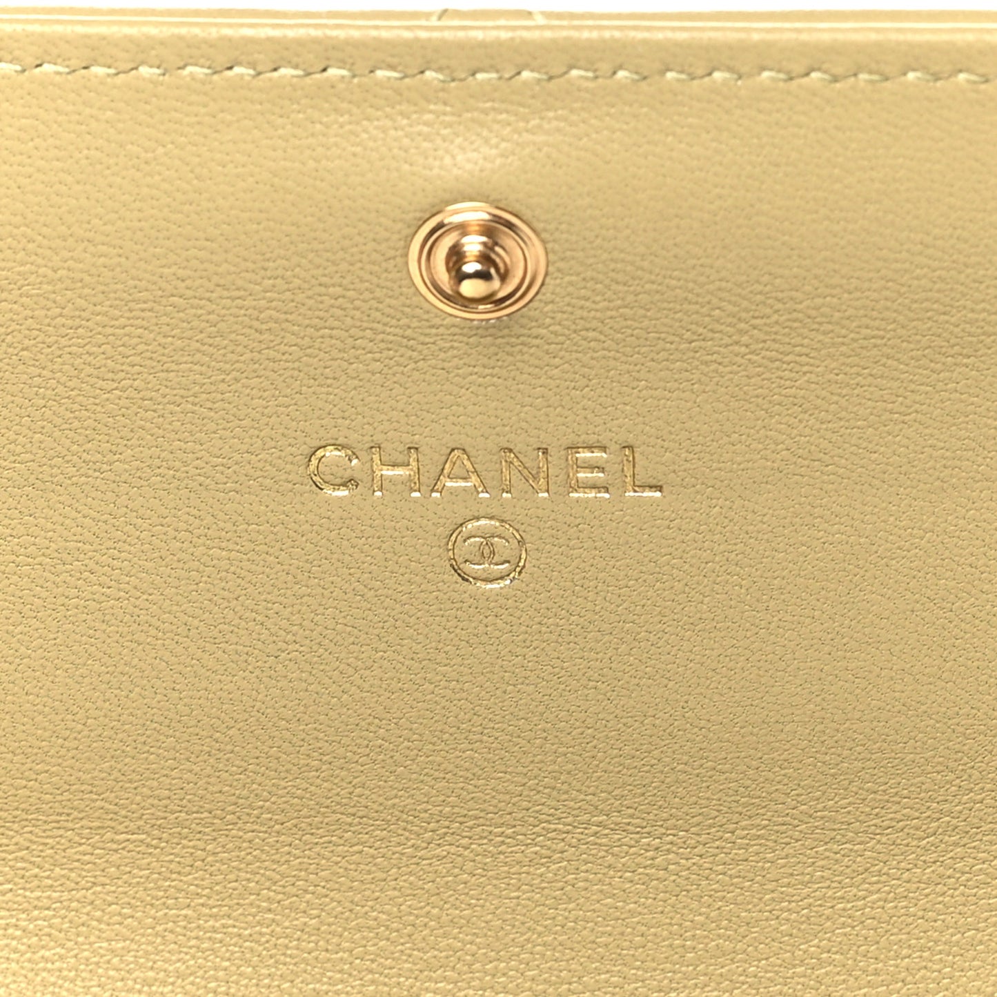 Lambskin Quilted Chanel 19 Flap Wallet