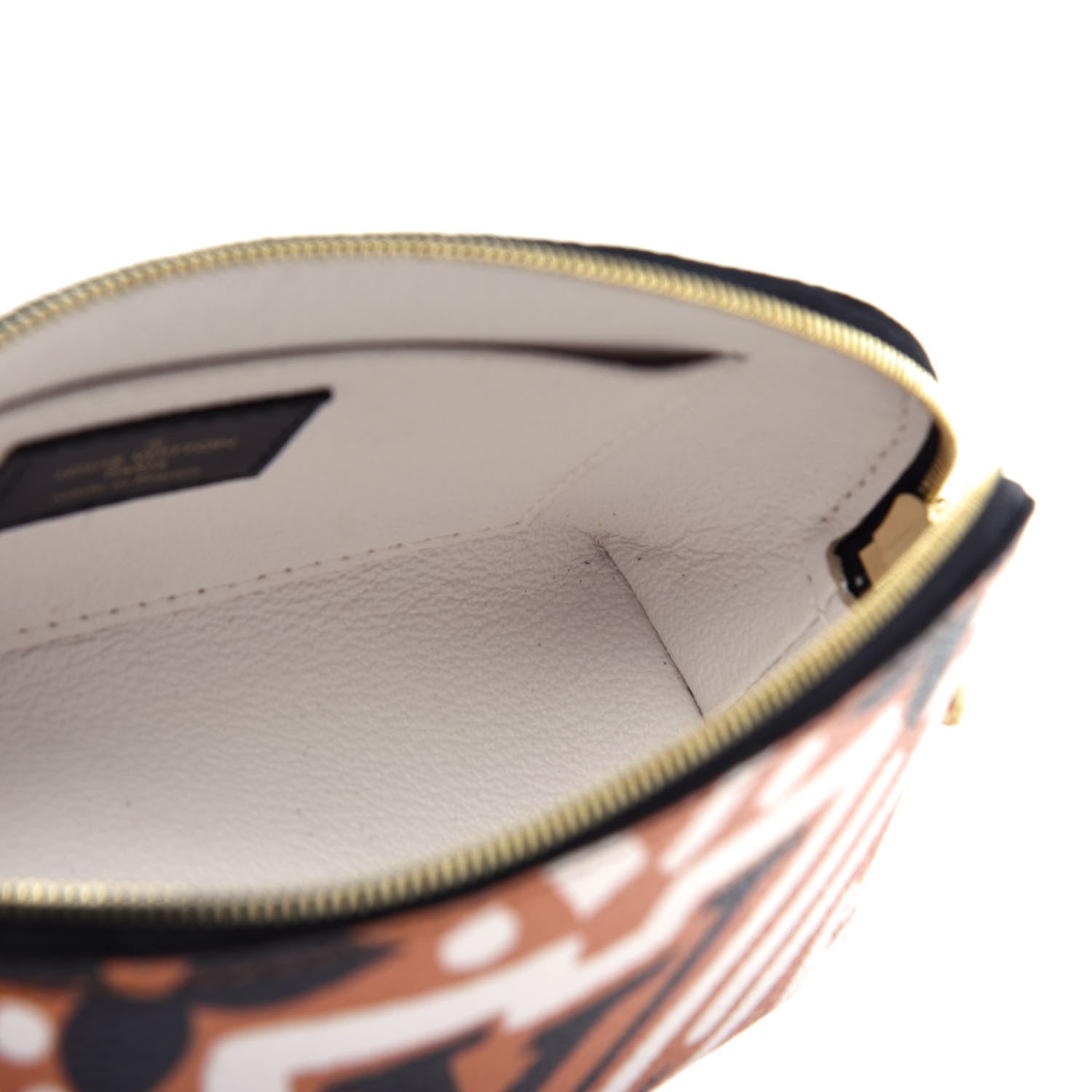 Louis Vuitton Monogram Giant Crafty Cosmetic Pouch Crème Caramel 5 of 7