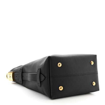 Louis Vuitton Grained Calfskin Low Key Hobo PM Black 5 of 10