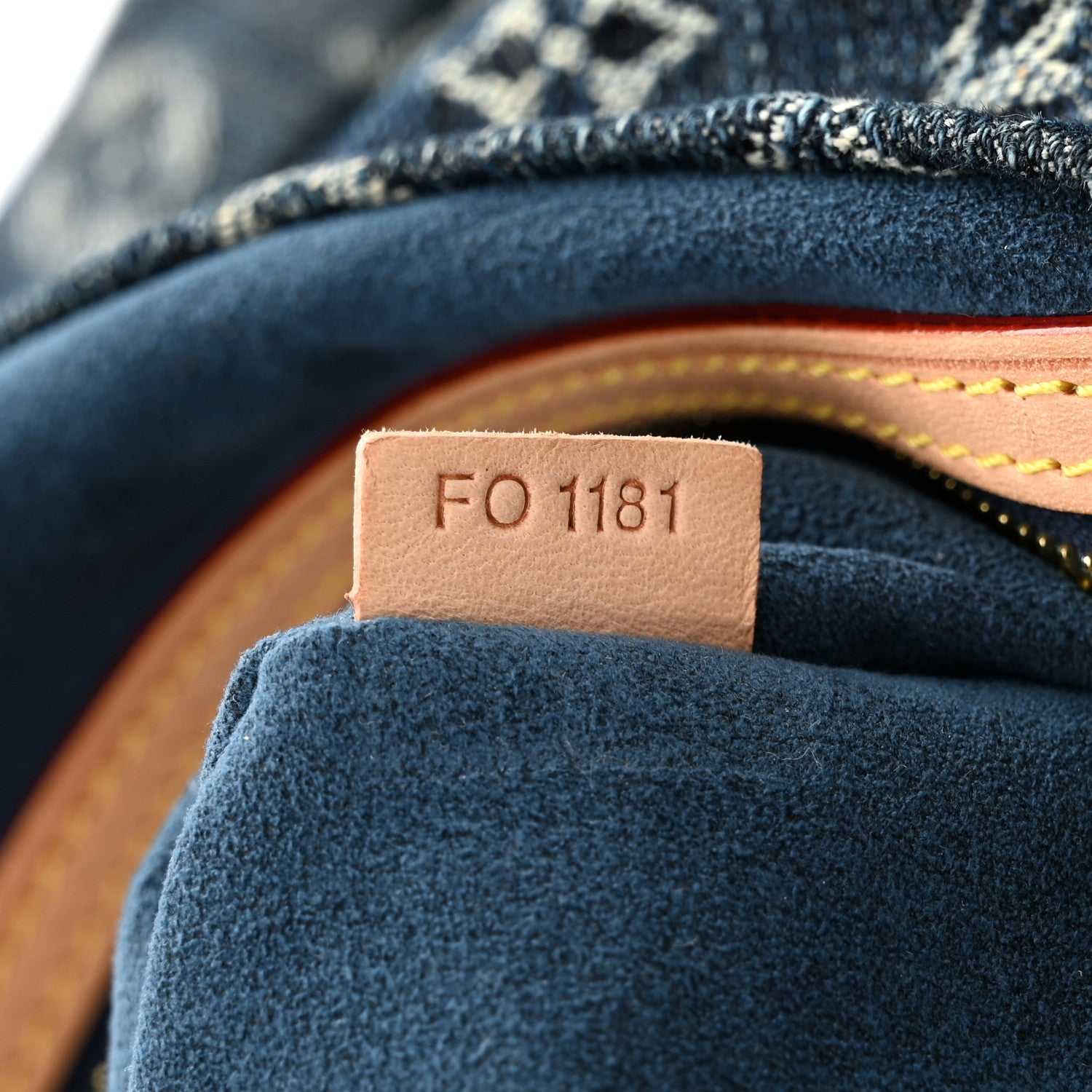 Louis Vuitton Denim Daily GM Gris Blue 7 of 10