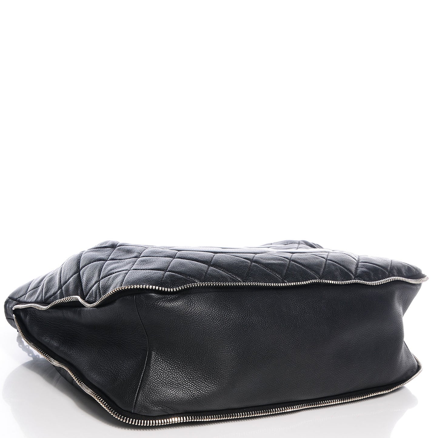 Caviar Expandable Zip Shoulder Bag Black