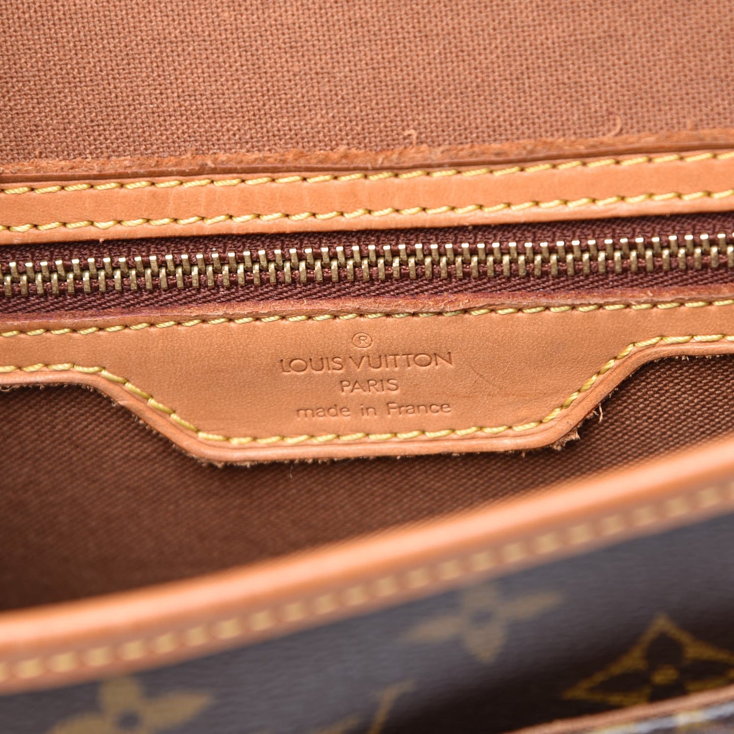 Monogram Sologne