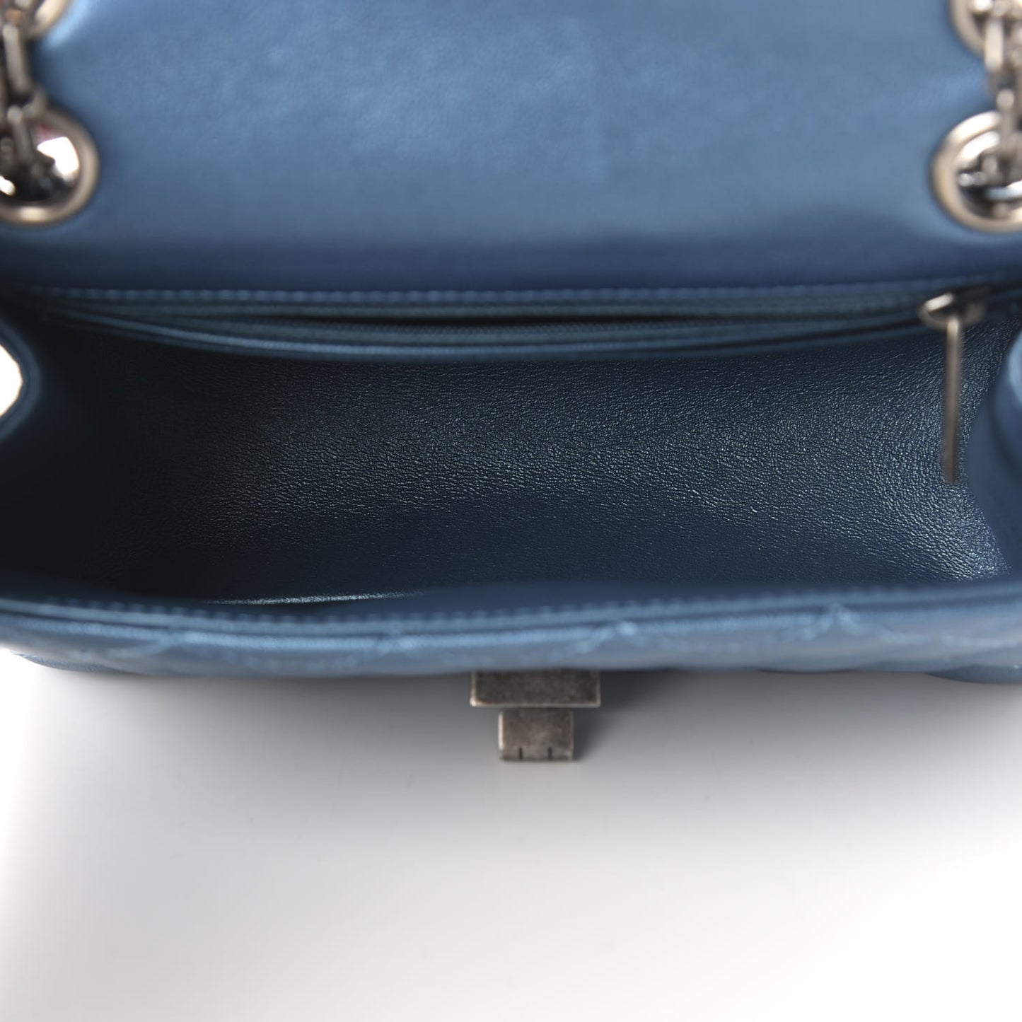 Metallic Sheepskin Quilted 2.55 Reissue Mini Flap Blue